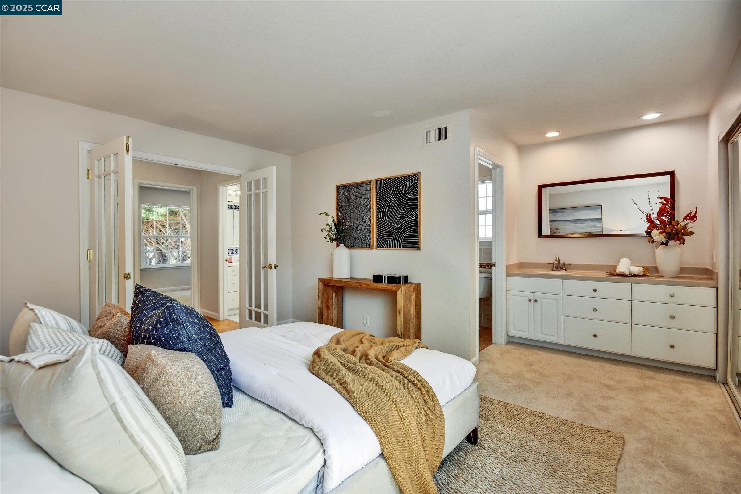 Detail Gallery Image 14 of 43 For 423 Casa Del Mar Dr, Half Moon Bay,  CA 94019 - 4 Beds | 2 Baths