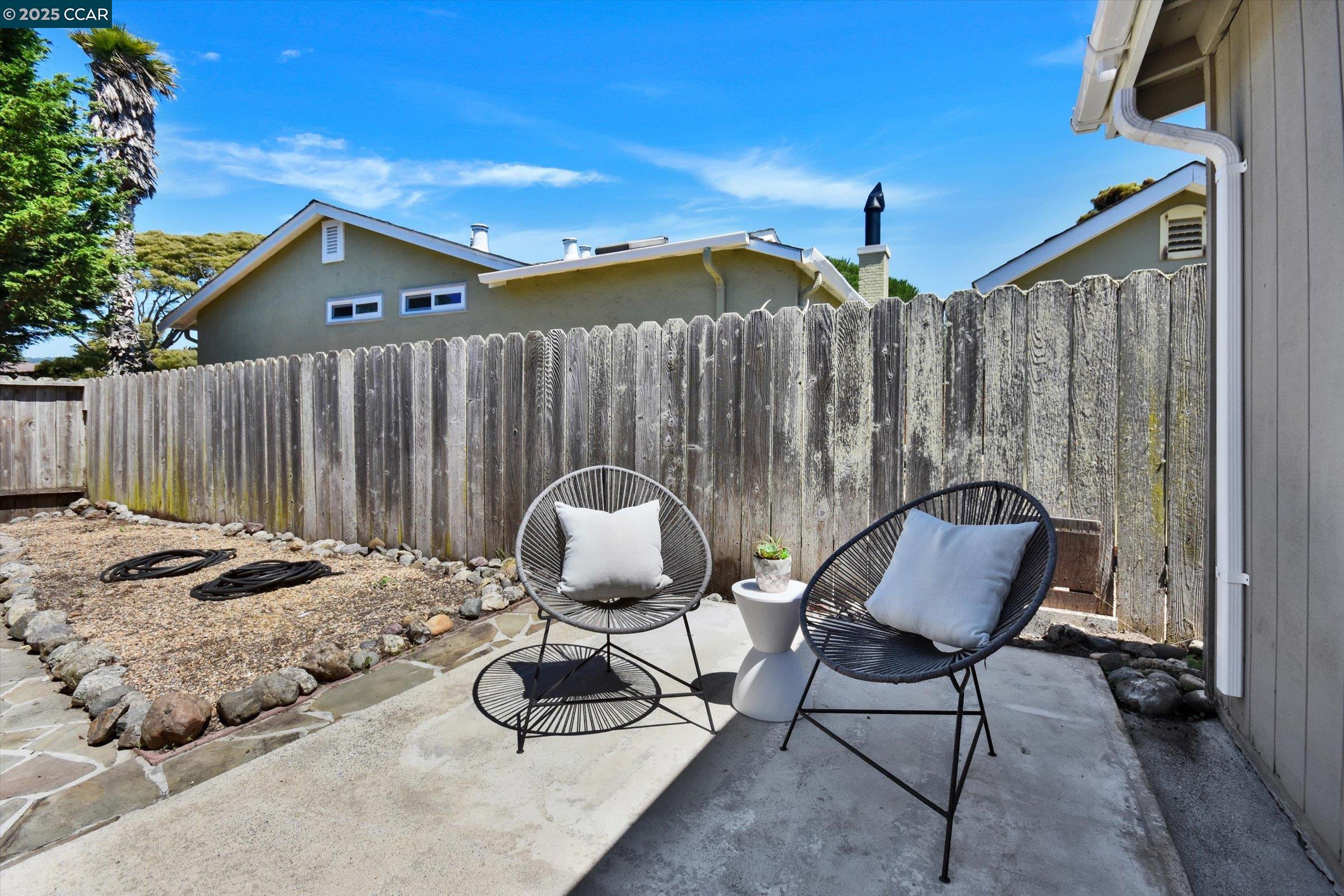 Detail Gallery Image 36 of 43 For 423 Casa Del Mar Dr, Half Moon Bay,  CA 94019 - 4 Beds | 2 Baths