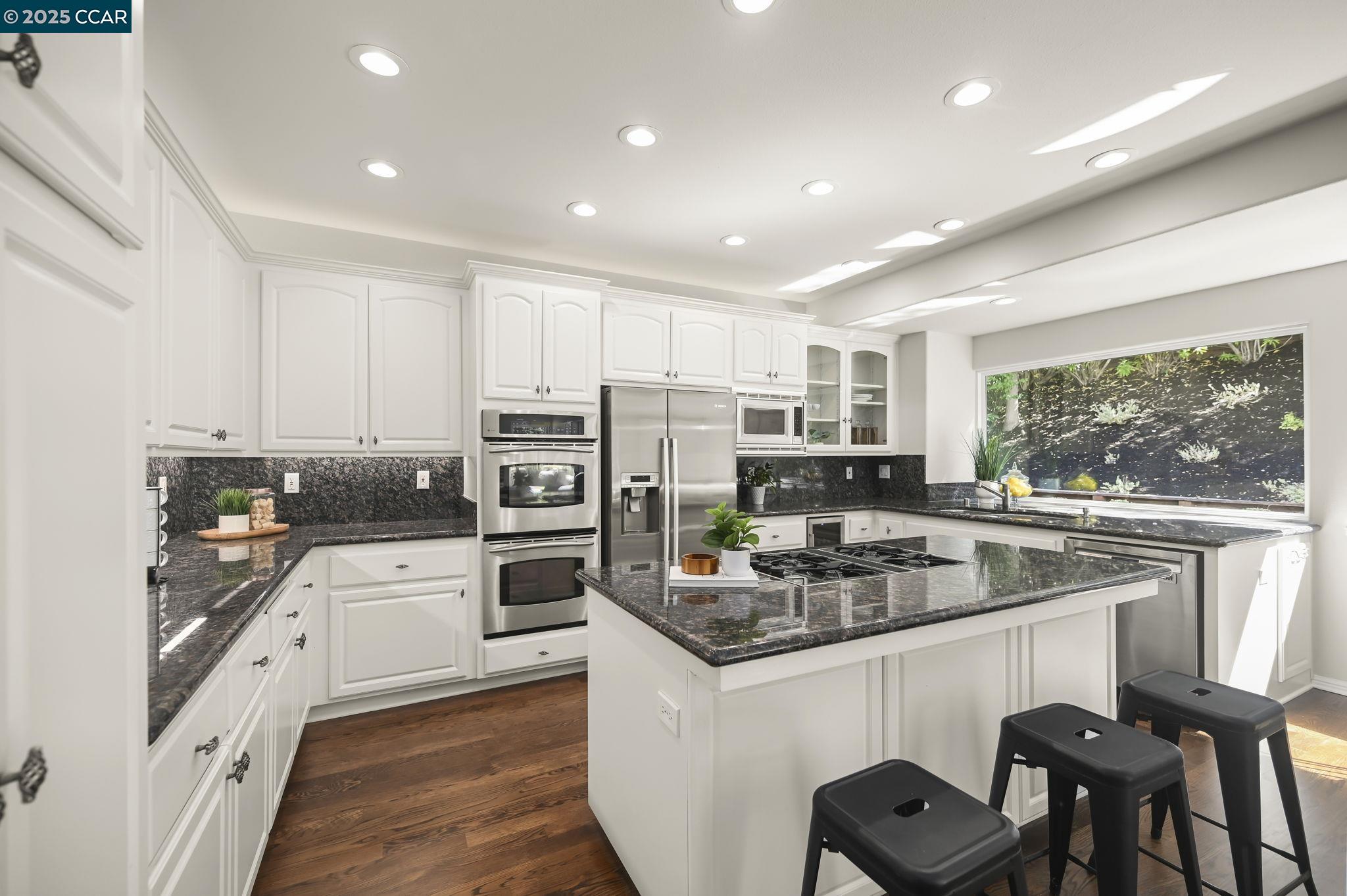 Detail Gallery Image 15 of 57 For 47 Kentfield Ct, Alamo,  CA 94507 - 4 Beds | 2/1 Baths