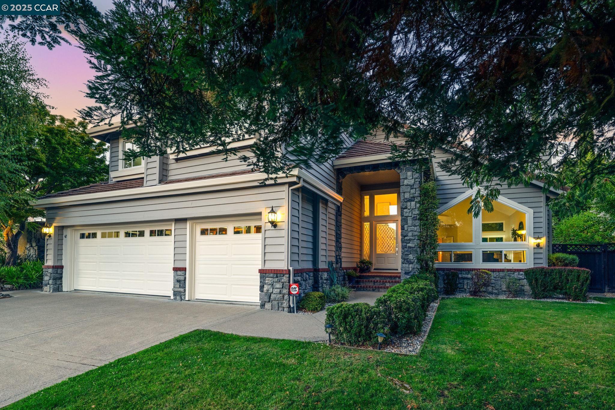 Detail Gallery Image 4 of 57 For 47 Kentfield Ct, Alamo,  CA 94507 - 4 Beds | 2/1 Baths