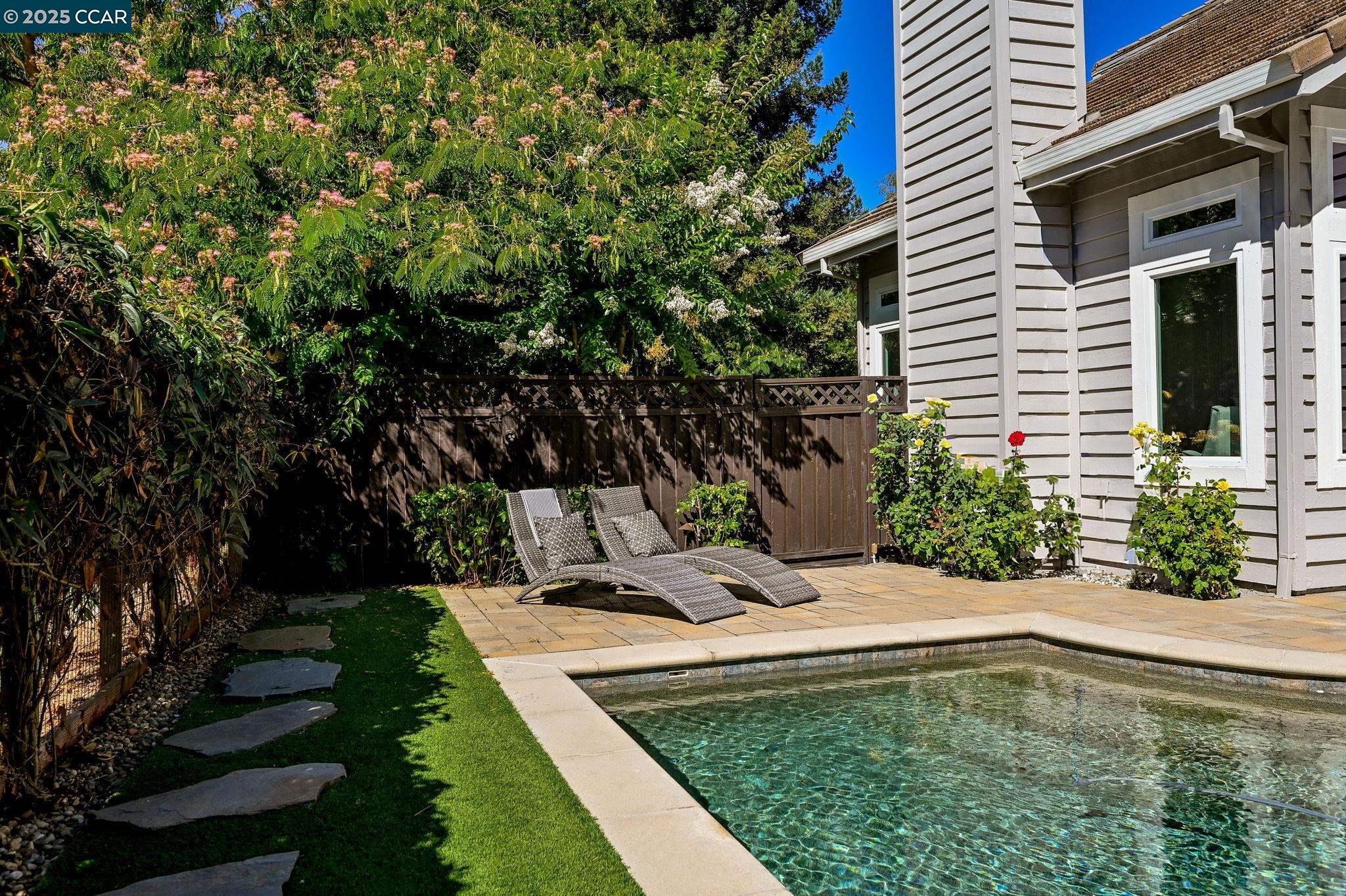 Detail Gallery Image 40 of 57 For 47 Kentfield Ct, Alamo,  CA 94507 - 4 Beds | 2/1 Baths