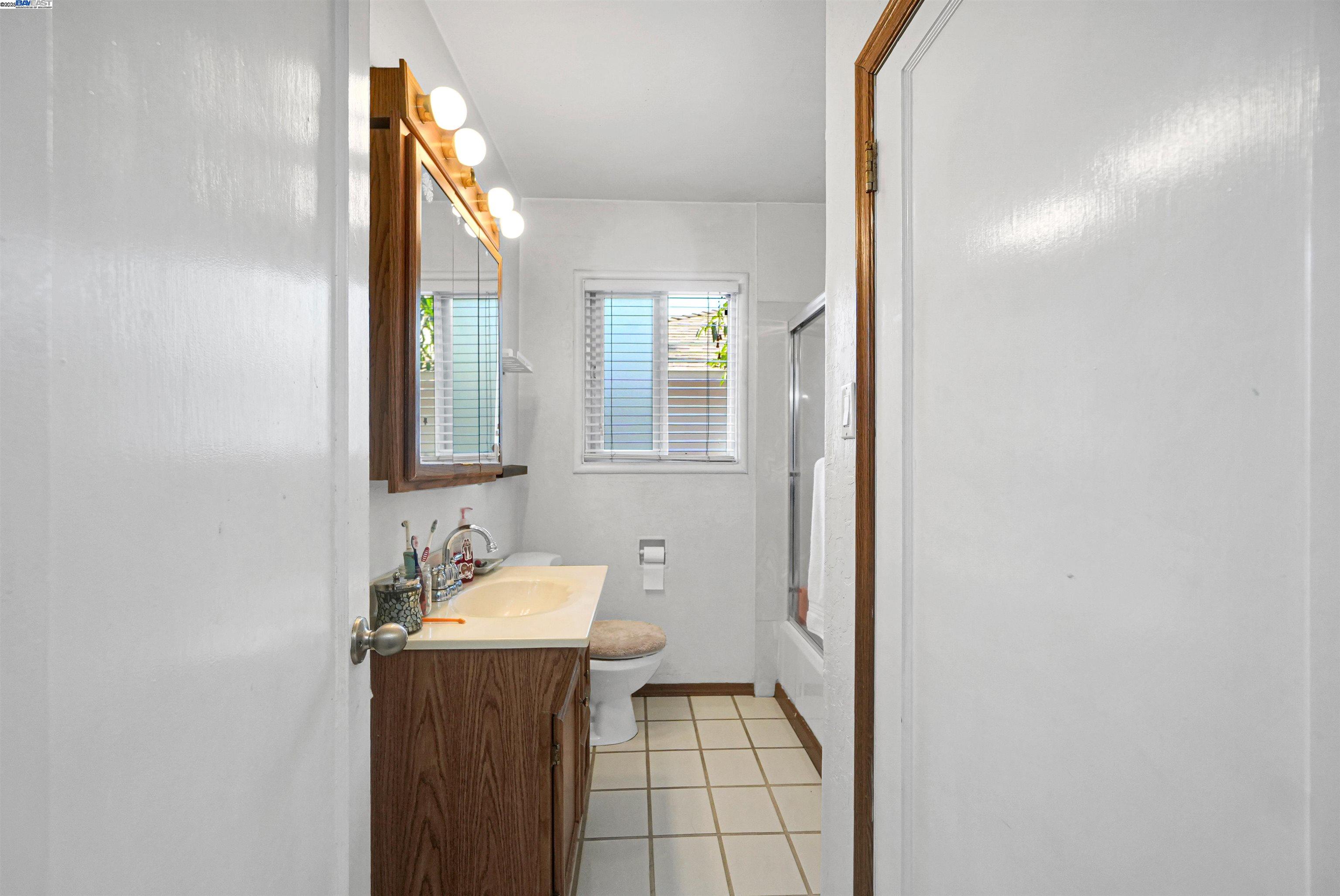 Detail Gallery Image 21 of 47 For 641 Jordan Way, Hayward,  CA 94541 - 3 Beds | 1 Baths