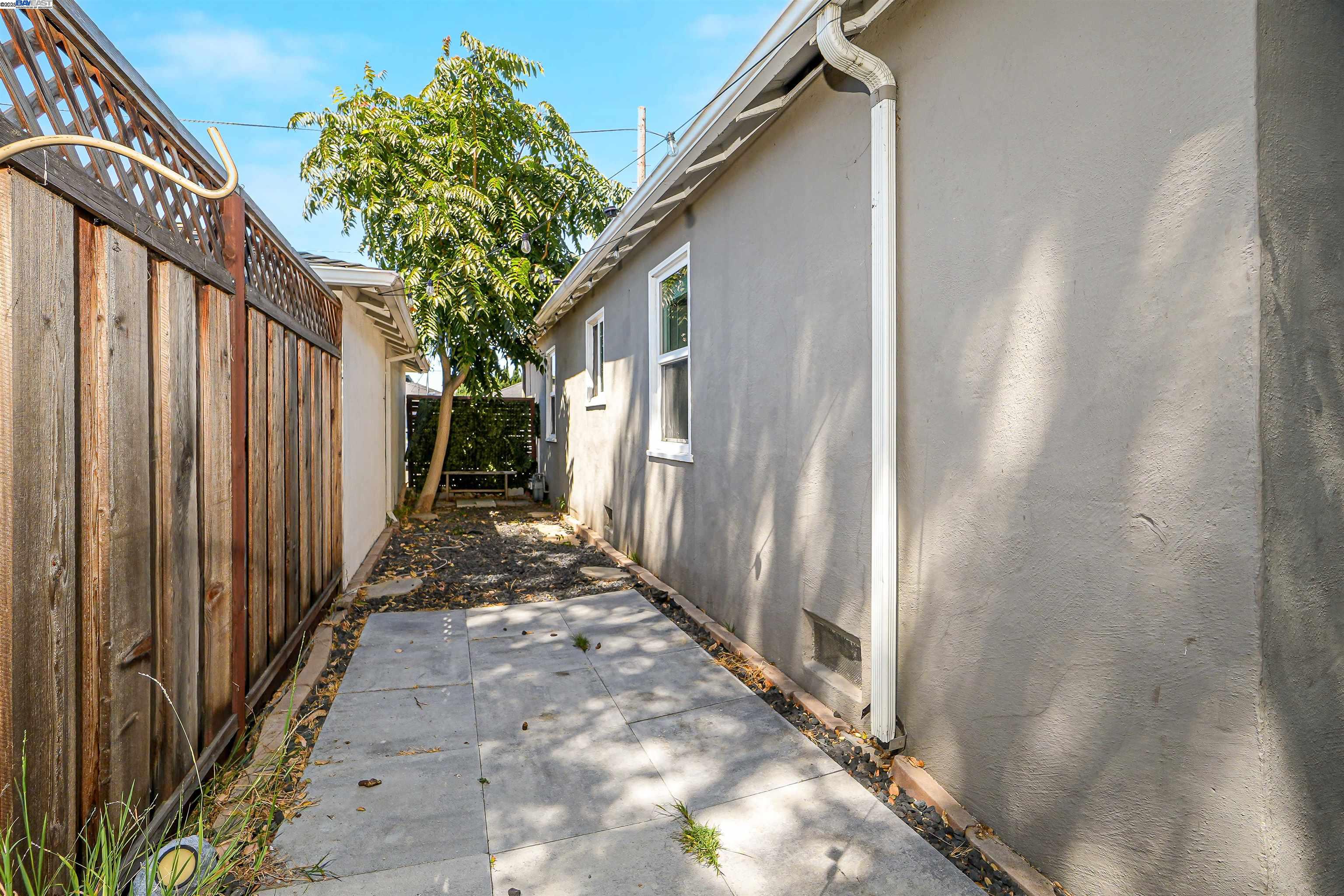 Detail Gallery Image 36 of 47 For 641 Jordan Way, Hayward,  CA 94541 - 3 Beds | 1 Baths
