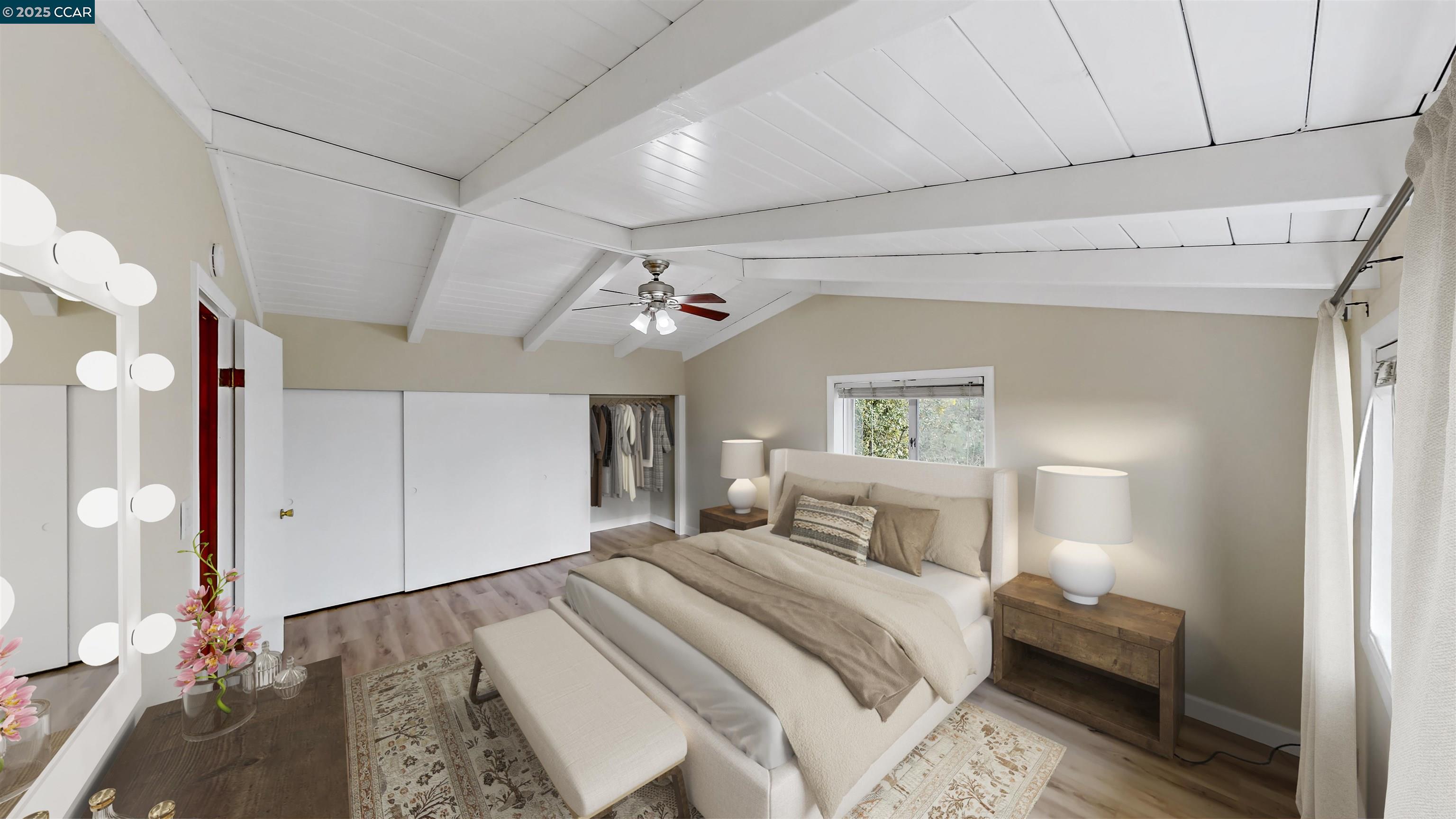 Detail Gallery Image 12 of 30 For 5716 Merriewood Drive, Oakland,  CA 94611 - 4 Beds | 2/1 Baths