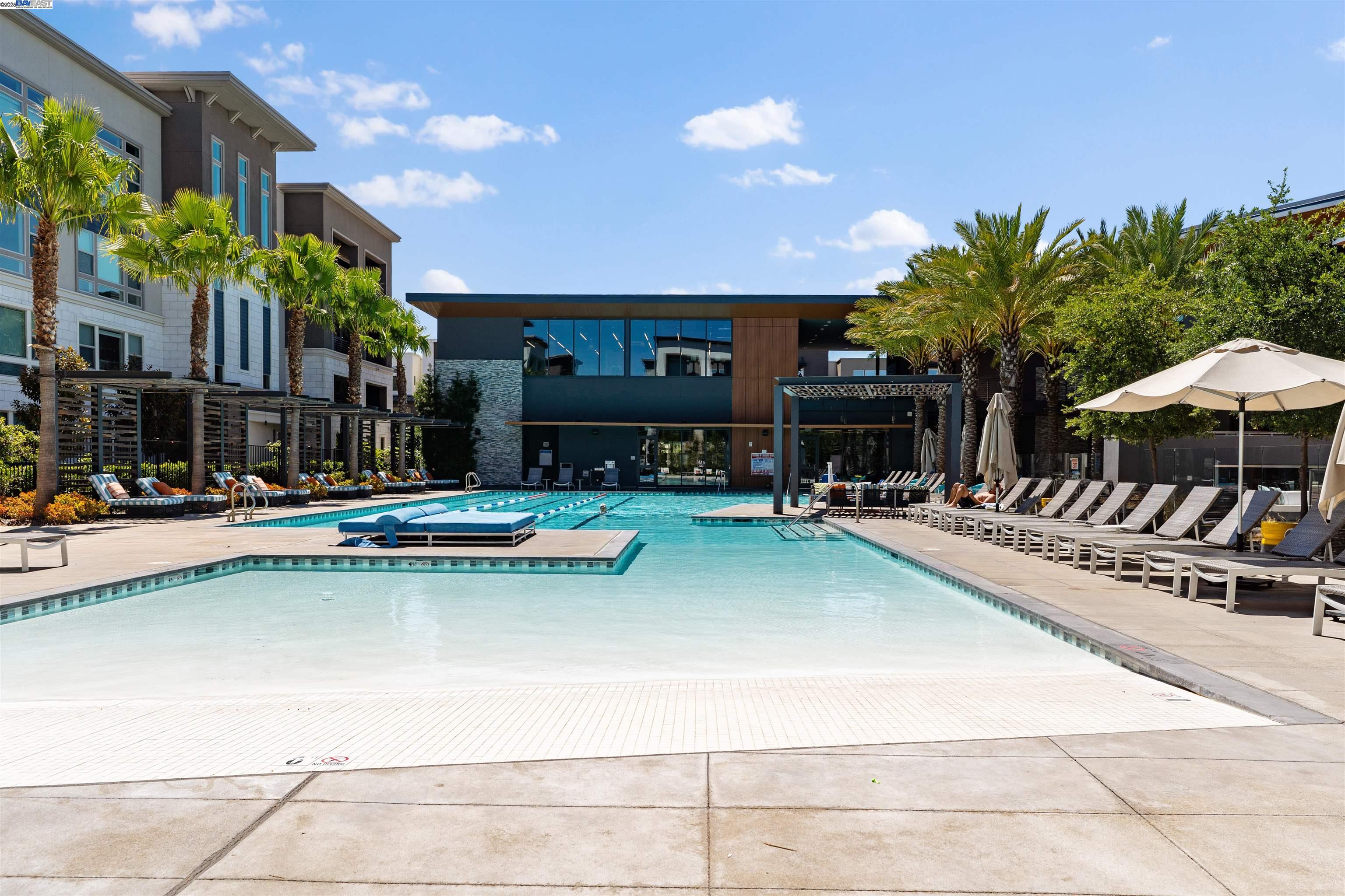 Detail Gallery Image 35 of 45 For 5821 Midnight Pl #D,  Dublin,  CA 94568 - 3 Beds | 2 Baths