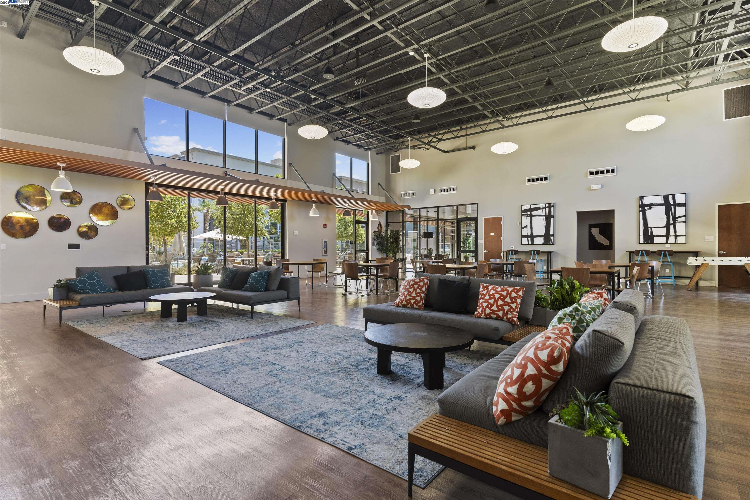 Detail Gallery Image 36 of 45 For 5821 Midnight Pl #D,  Dublin,  CA 94568 - 3 Beds | 2 Baths