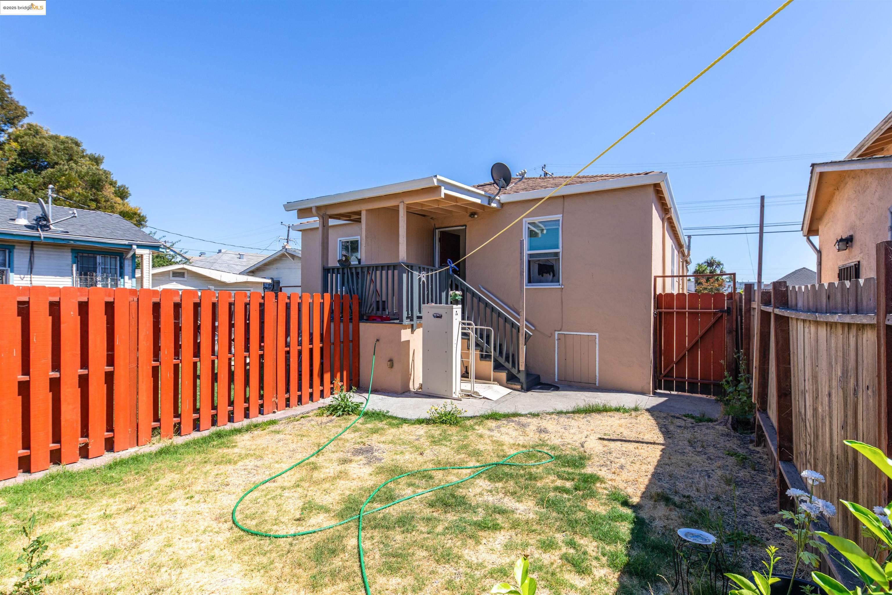 Detail Gallery Image 13 of 28 For 1821 74th Ave, Oakland,  CA 94621 - – Beds | – Baths