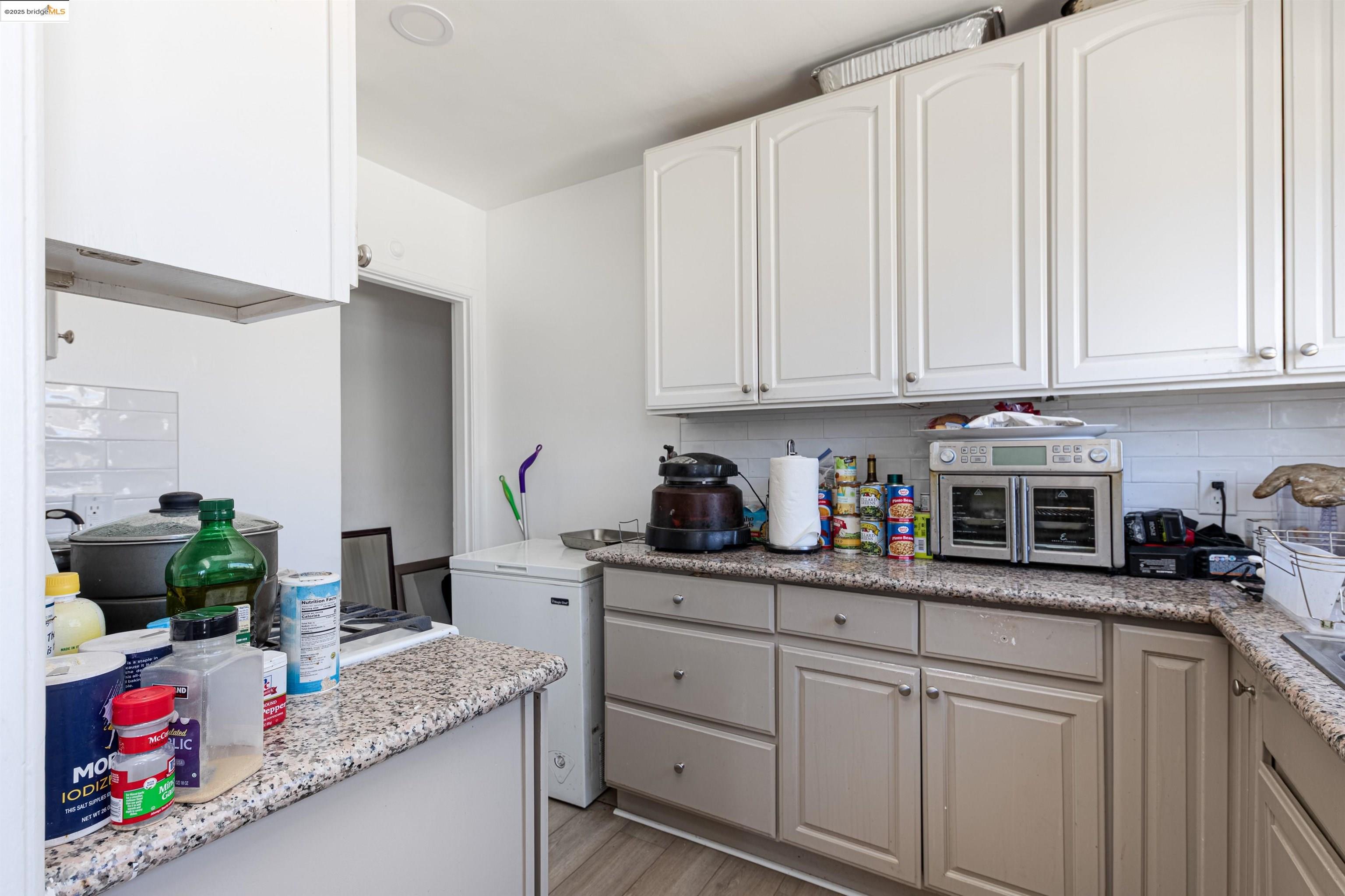 Detail Gallery Image 23 of 28 For 1821 74th Ave, Oakland,  CA 94621 - – Beds | – Baths