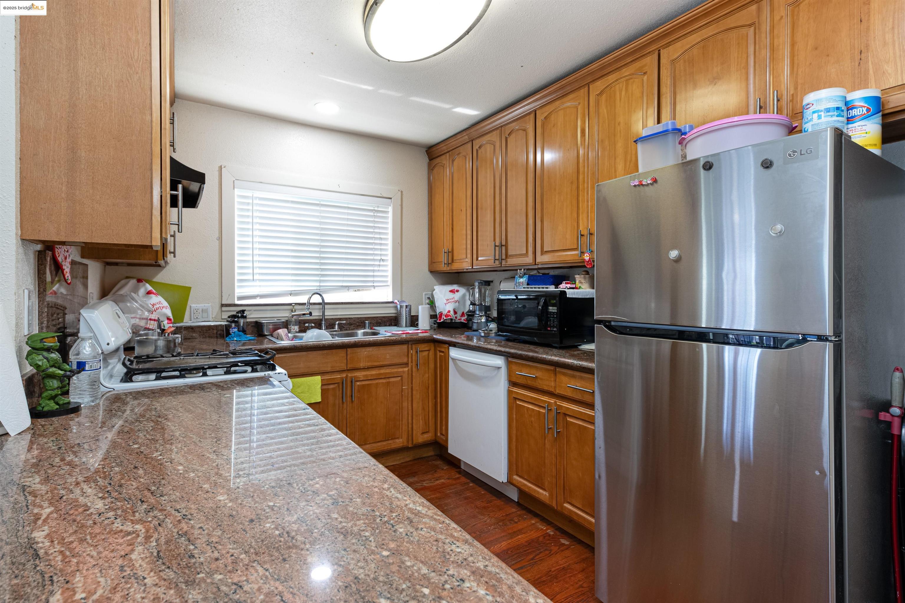 Detail Gallery Image 7 of 28 For 1821 74th Ave, Oakland,  CA 94621 - – Beds | – Baths