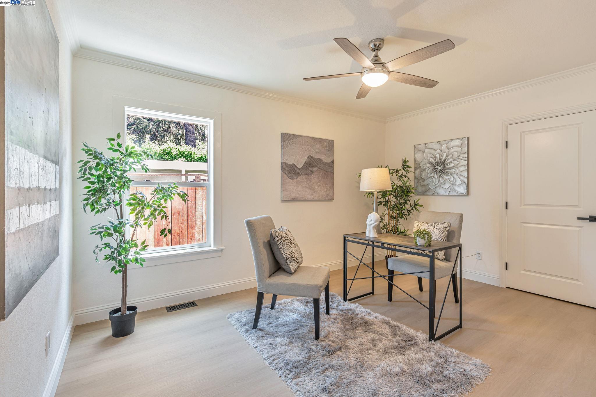 Detail Gallery Image 16 of 36 For 6927 Sunkist Dr, Oakland,  CA 94605 - 4 Beds | 2 Baths