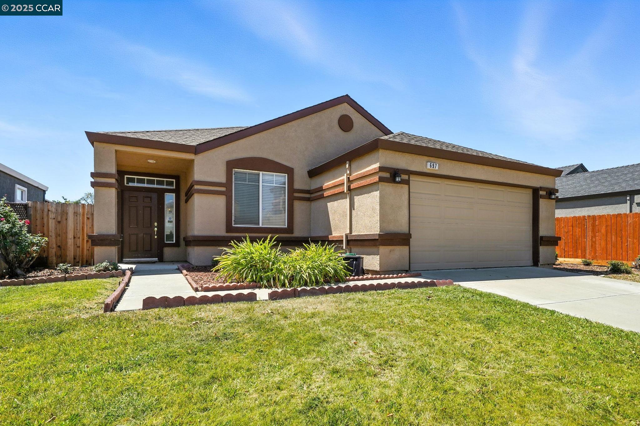 Detail Gallery Image 2 of 31 For 697 Anderson Way, Rio Vista,  CA 94571 - 3 Beds | 2 Baths