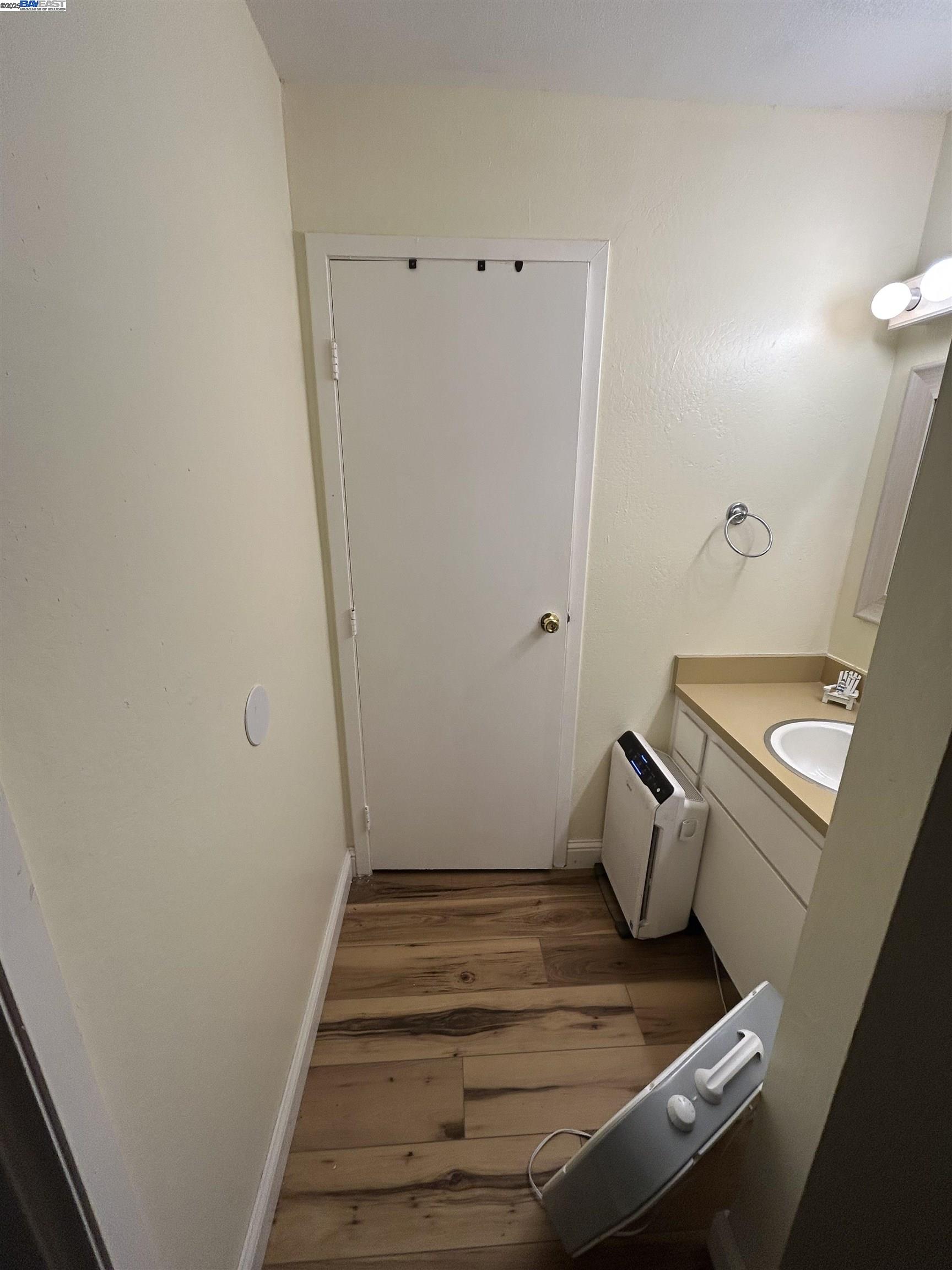 Detail Gallery Image 15 of 15 For 900 Southhampton Rd #24,  Benicia,  CA 94510 - 3 Beds | 1/1 Baths