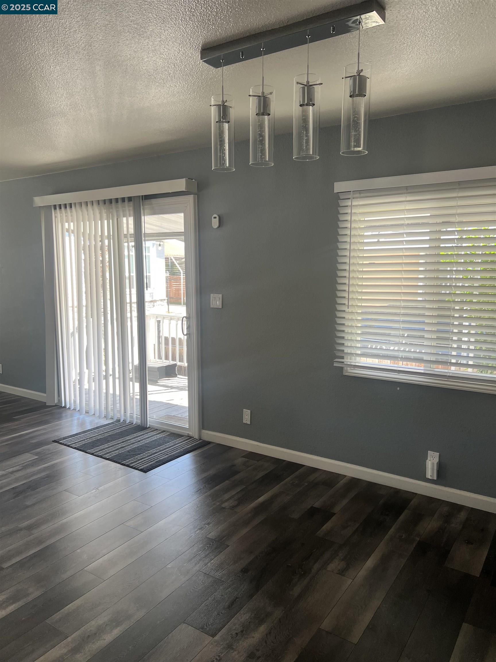 Detail Gallery Image 5 of 15 For 16711 Marsh Creek Road #70,  Clayton,  CA 94517 - 3 Beds | 2 Baths