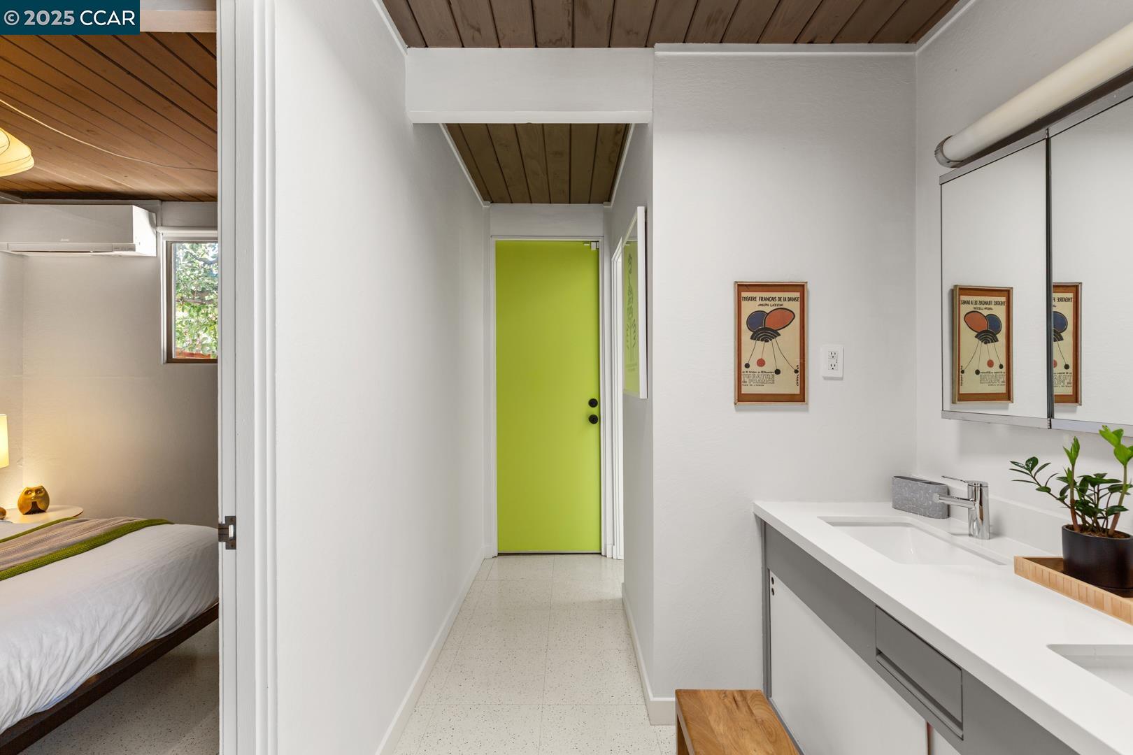Detail Gallery Image 38 of 60 For 3772 Gainsborough Dr, Concord,  CA 94518 - 4 Beds | 2 Baths
