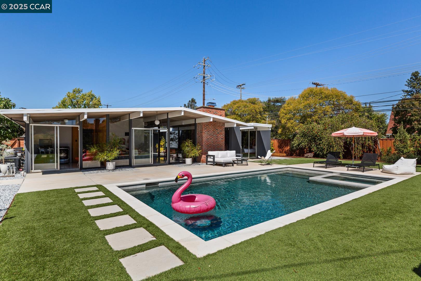 Detail Gallery Image 50 of 60 For 3772 Gainsborough Dr, Concord,  CA 94518 - 4 Beds | 2 Baths