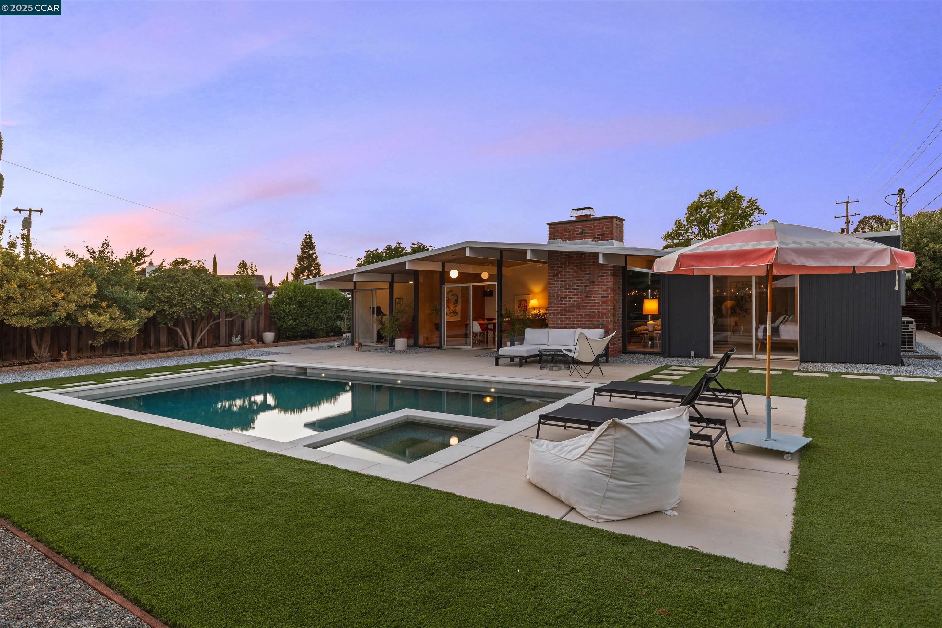 Detail Gallery Image 58 of 60 For 3772 Gainsborough Dr, Concord,  CA 94518 - 4 Beds | 2 Baths
