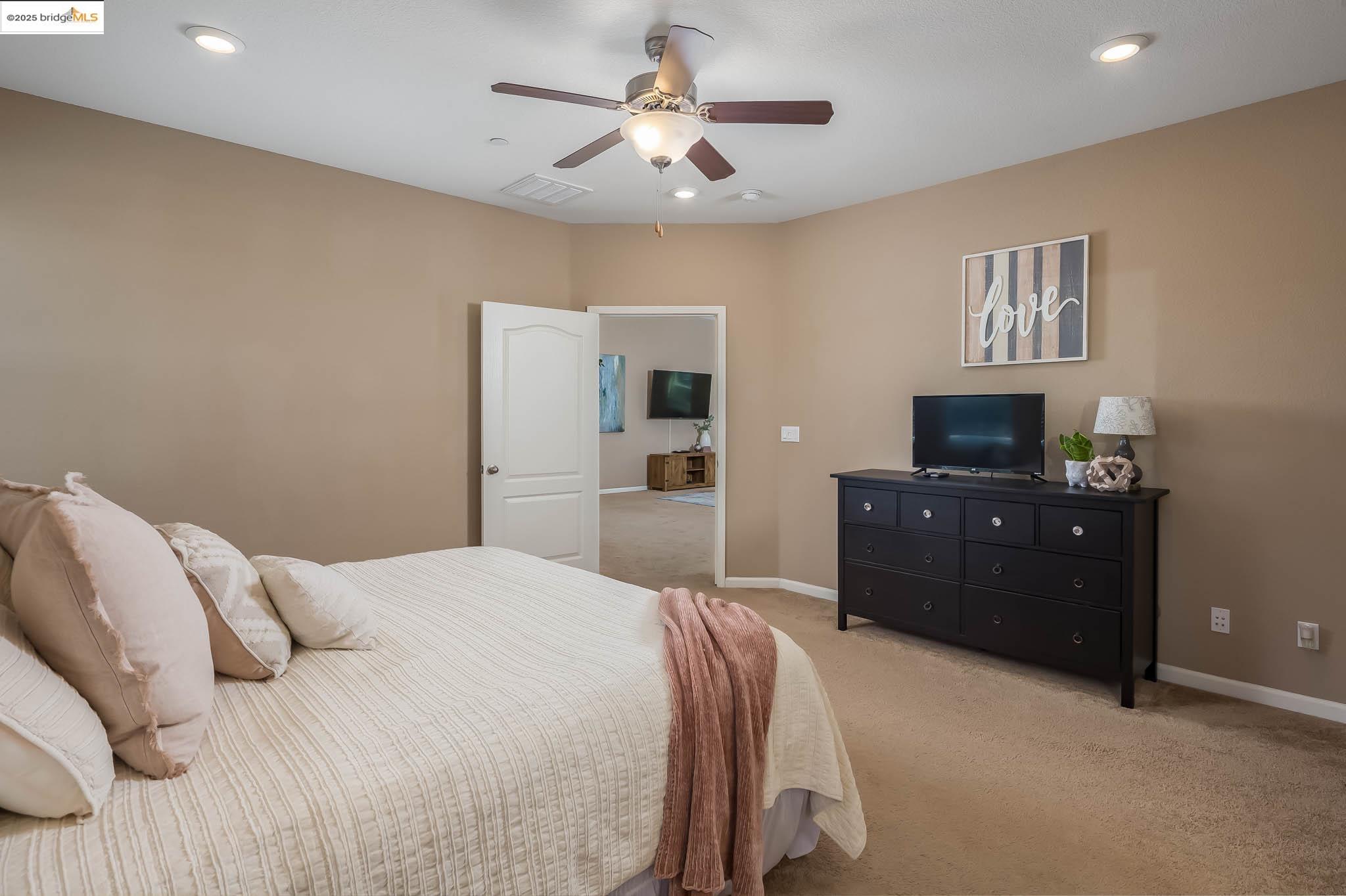 Detail Gallery Image 23 of 35 For 4508 Lincoln Lndg, Rio Vista,  CA 94571 - 4 Beds | 2 Baths