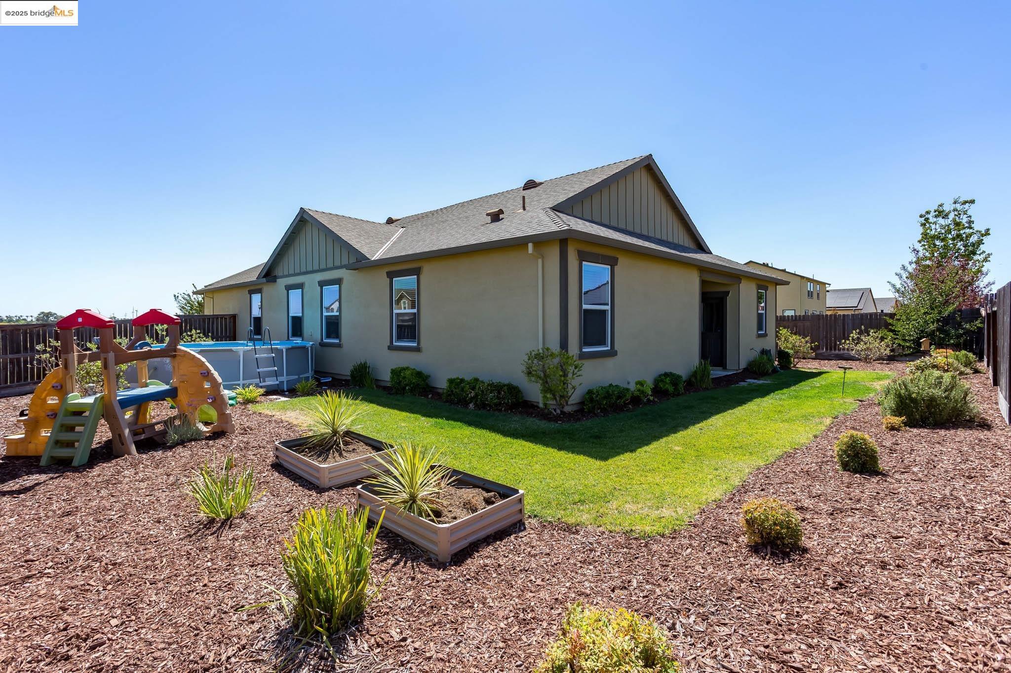 Detail Gallery Image 26 of 35 For 4508 Lincoln Lndg, Rio Vista,  CA 94571 - 4 Beds | 2 Baths