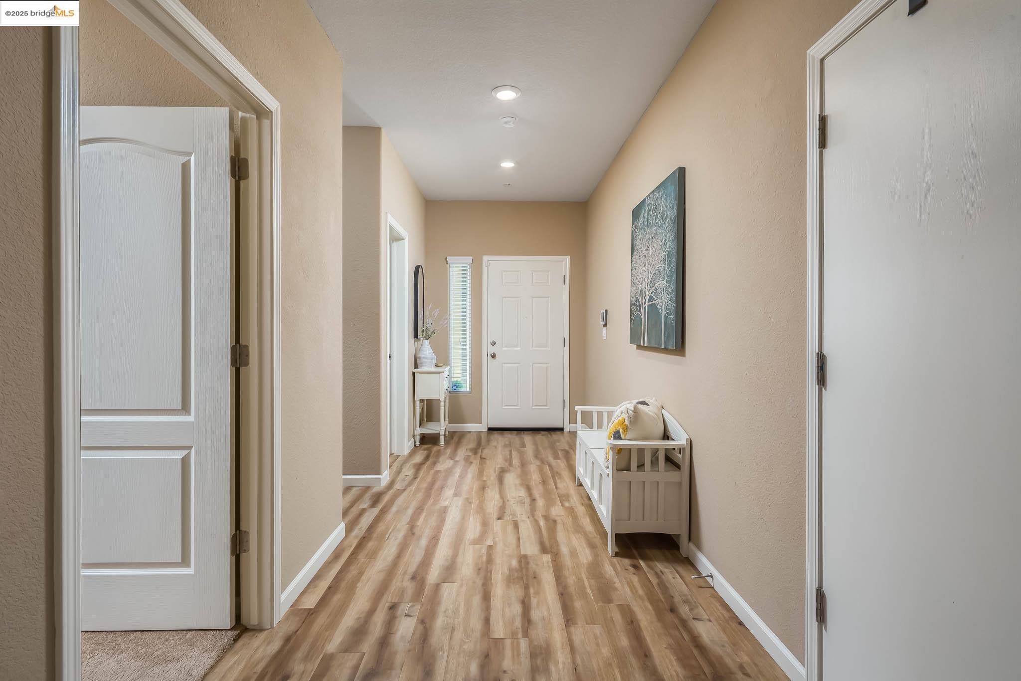 Detail Gallery Image 7 of 35 For 4508 Lincoln Lndg, Rio Vista,  CA 94571 - 4 Beds | 2 Baths