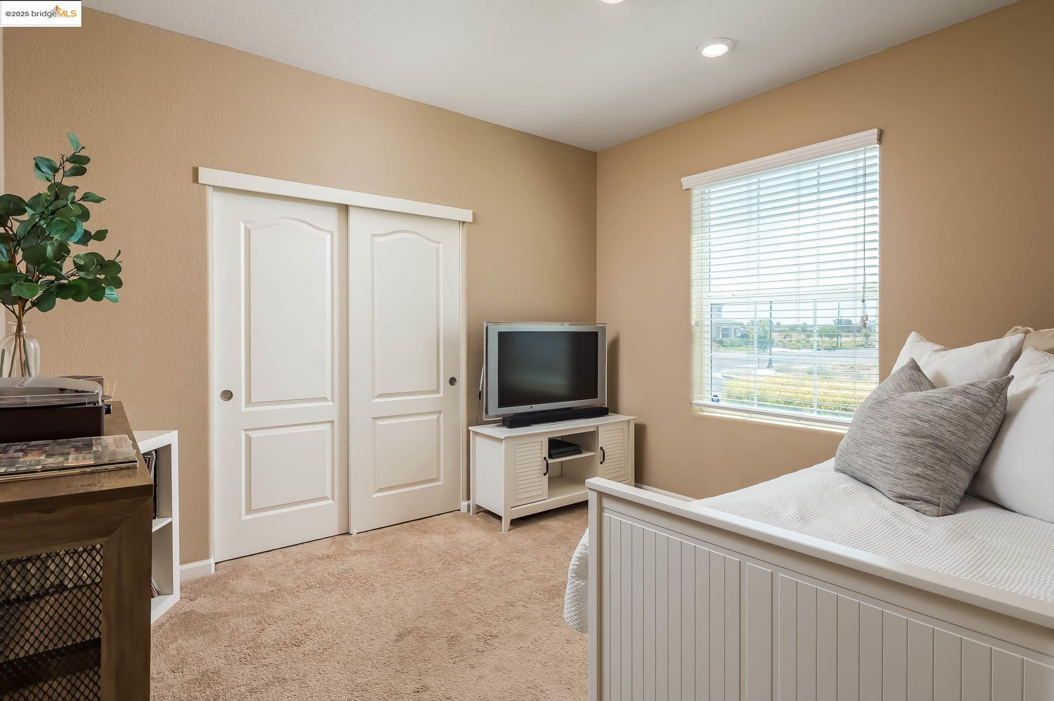 Detail Gallery Image 9 of 35 For 4508 Lincoln Lndg, Rio Vista,  CA 94571 - 4 Beds | 2 Baths