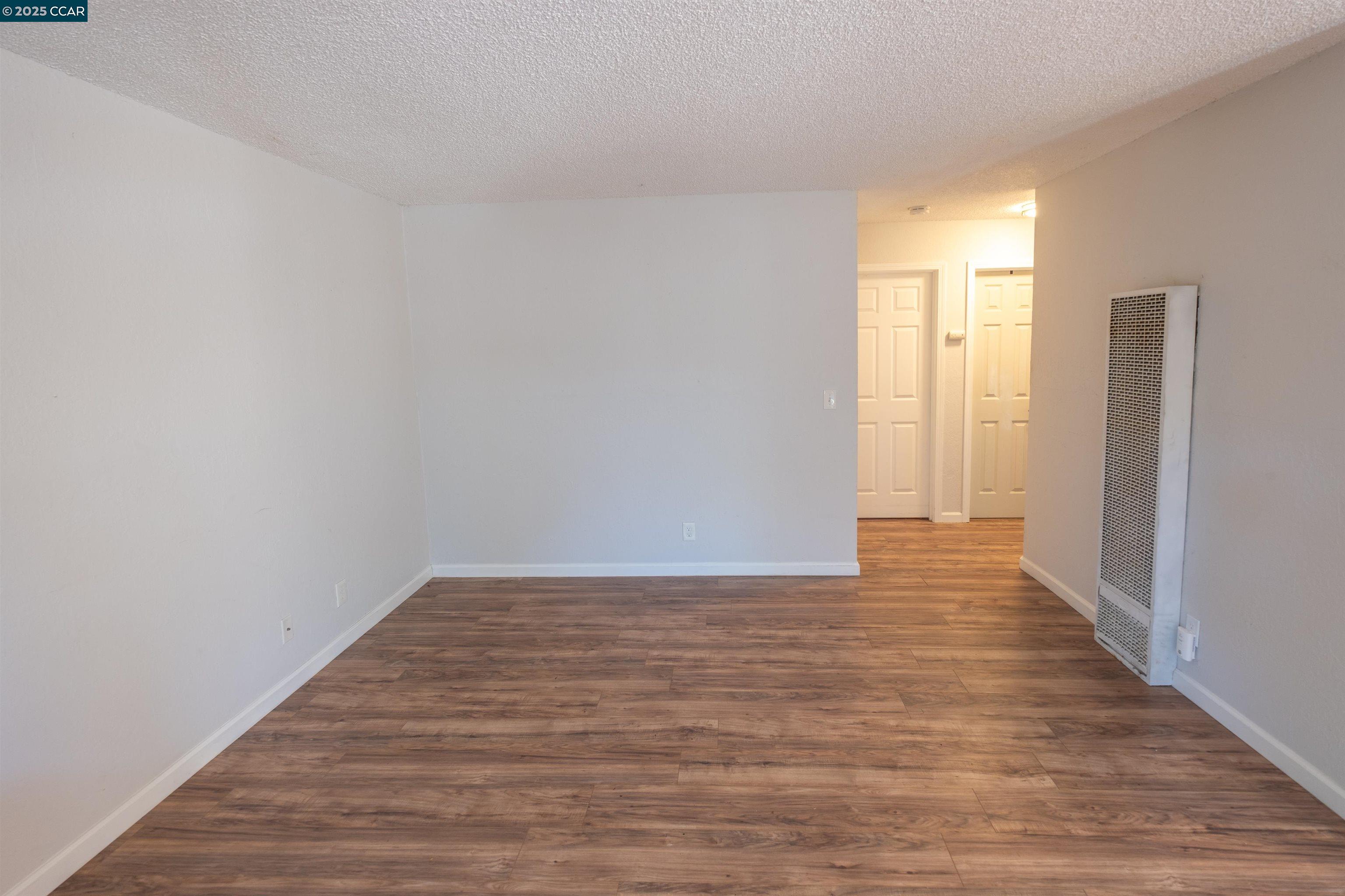 Detail Gallery Image 10 of 19 For 5310 Ridgeview Cir #1,  El Sobrante,  CA 94803 - 1 Beds | 1 Baths