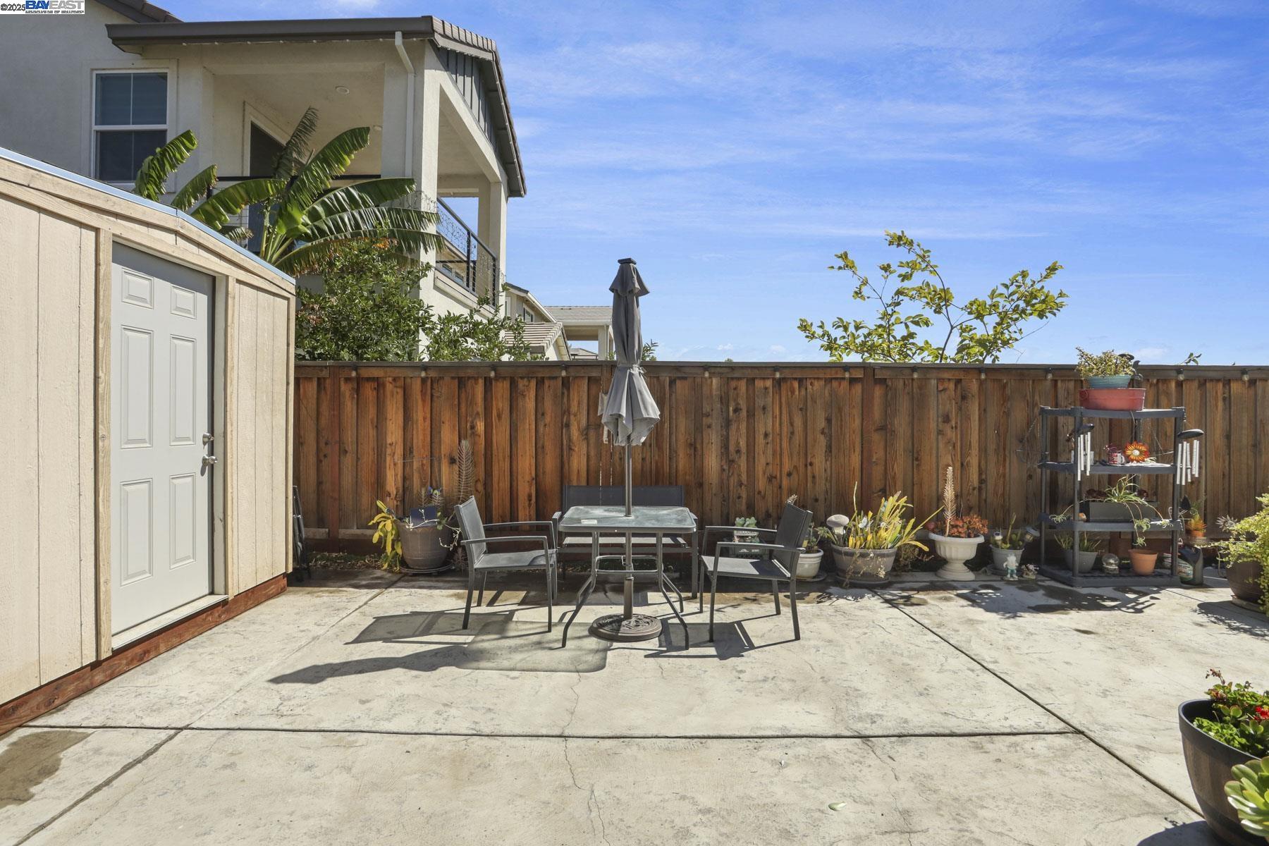 Detail Gallery Image 37 of 42 For 2595 Garden Farms Ave, Lathrop,  CA 95330 - 3 Beds | 2/1 Baths