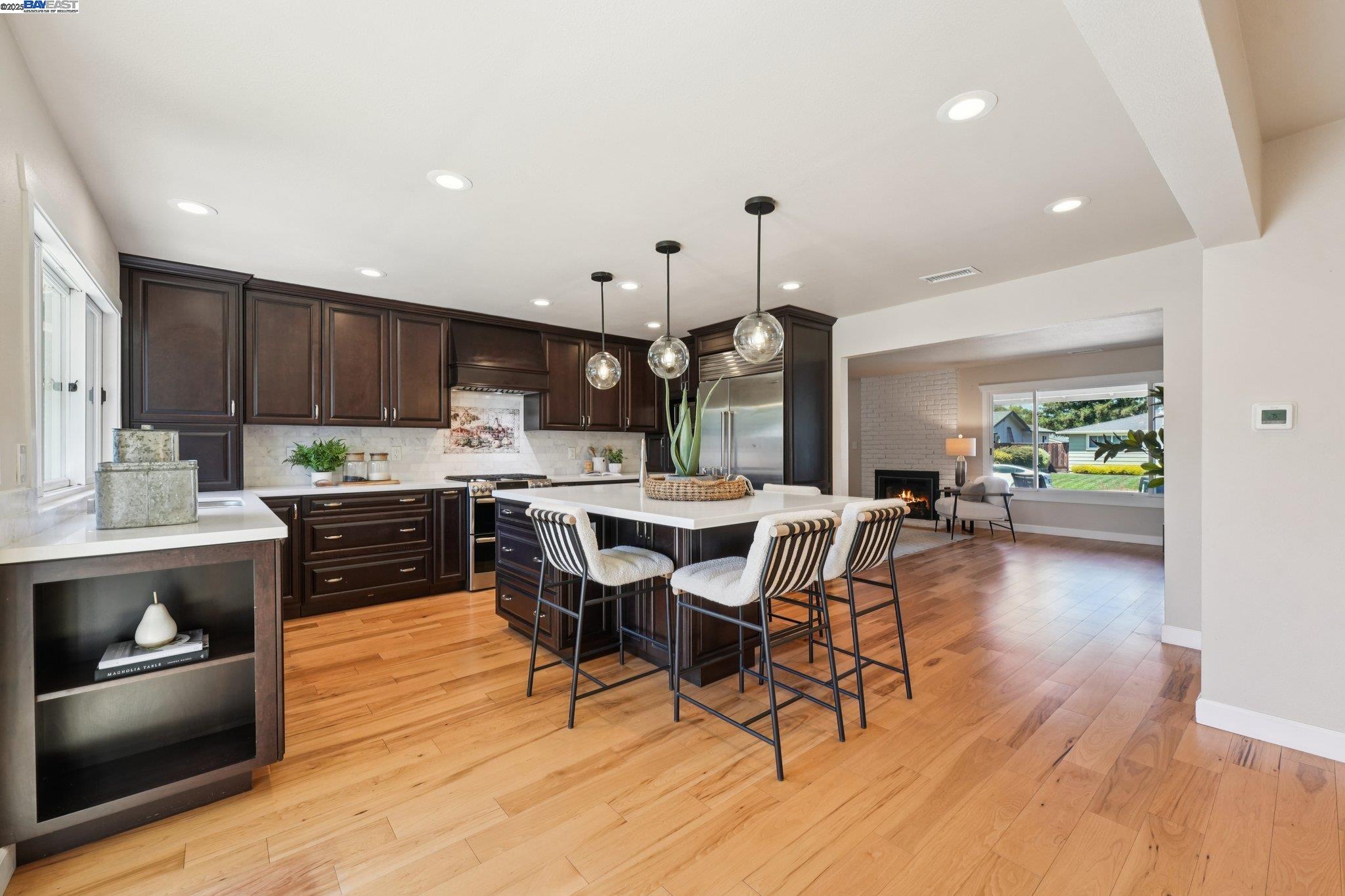 Detail Gallery Image 11 of 39 For 11745 Casa Linda, Dublin,  CA 94568-2231 - 4 Beds | 2 Baths