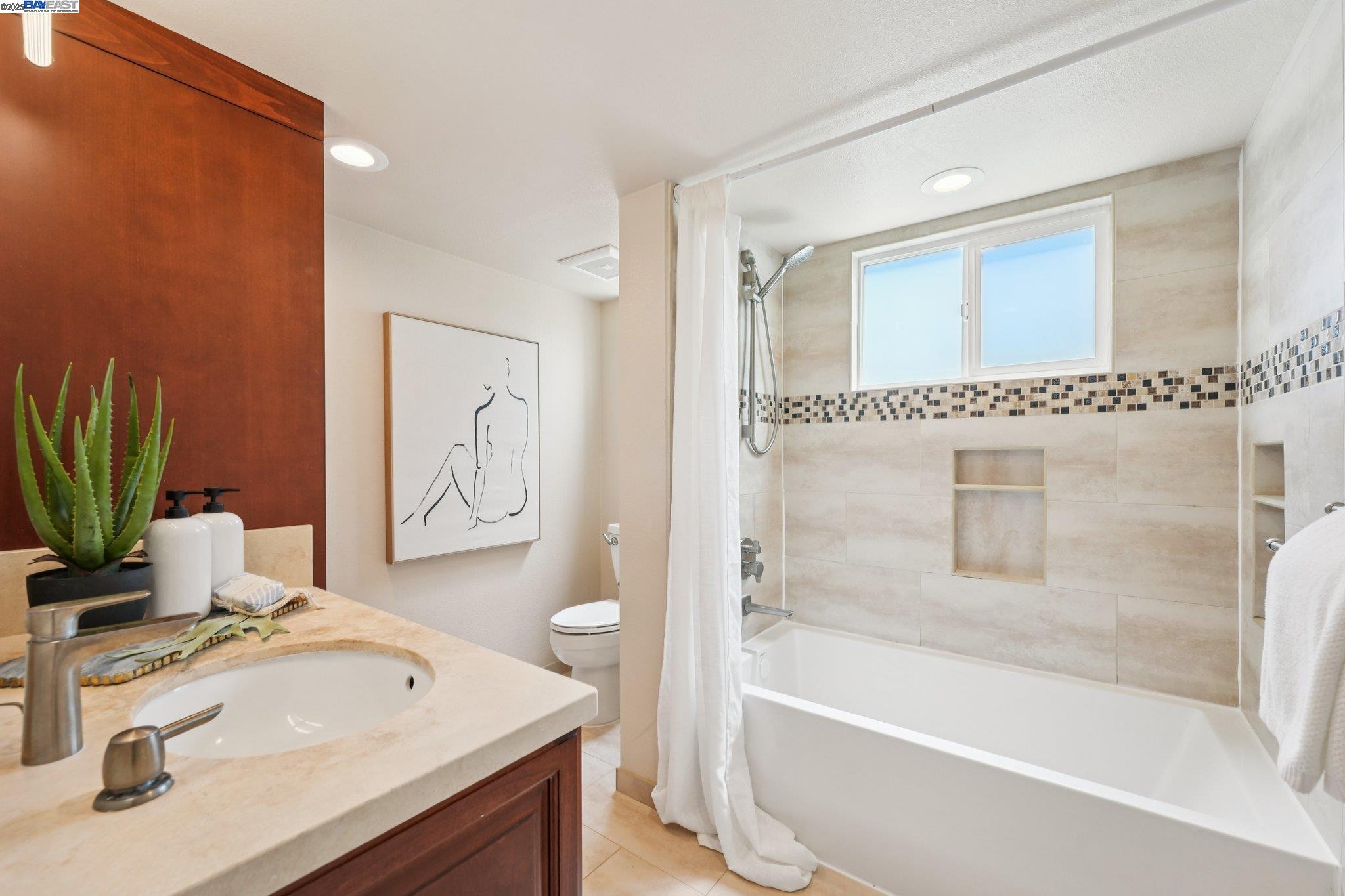 Detail Gallery Image 18 of 39 For 11745 Casa Linda, Dublin,  CA 94568-2231 - 4 Beds | 2 Baths