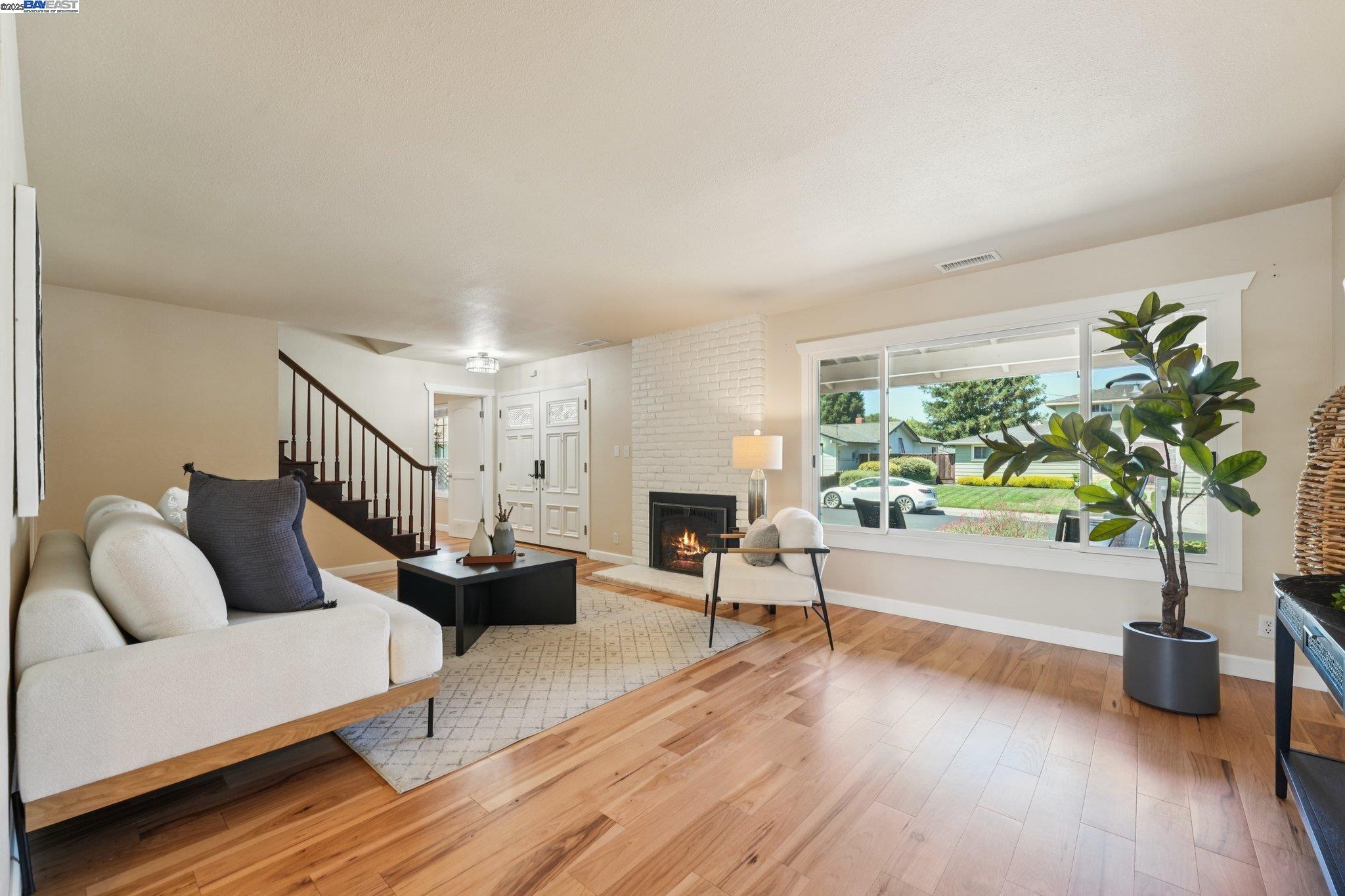 Detail Gallery Image 5 of 39 For 11745 Casa Linda, Dublin,  CA 94568-2231 - 4 Beds | 2 Baths