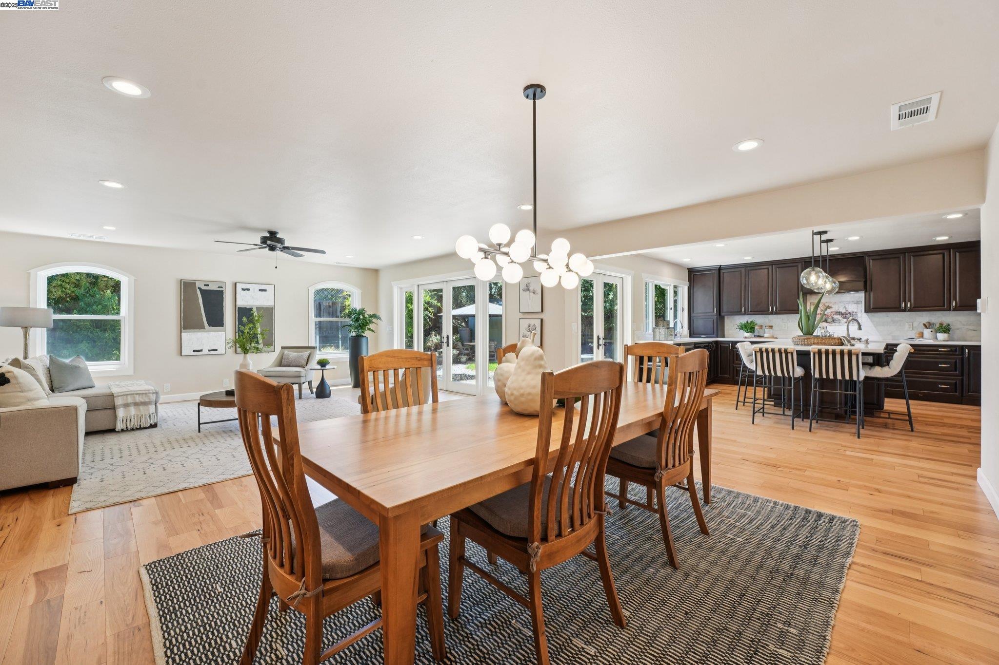 Detail Gallery Image 9 of 39 For 11745 Casa Linda, Dublin,  CA 94568-2231 - 4 Beds | 2 Baths