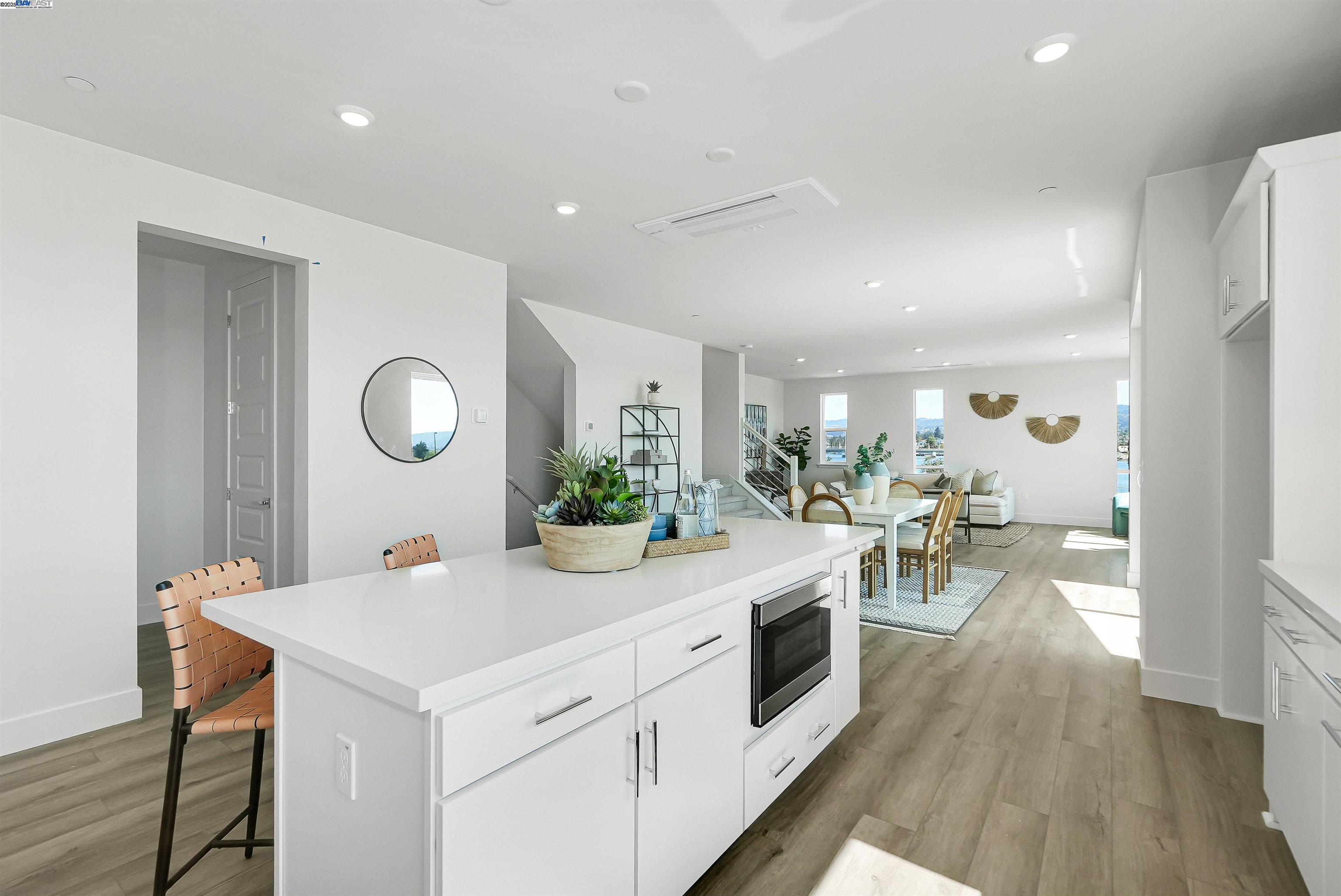 Detail Gallery Image 23 of 60 For 2388 Stanford Street, Alameda,  CA 94501 - 4 Beds | 3/1 Baths