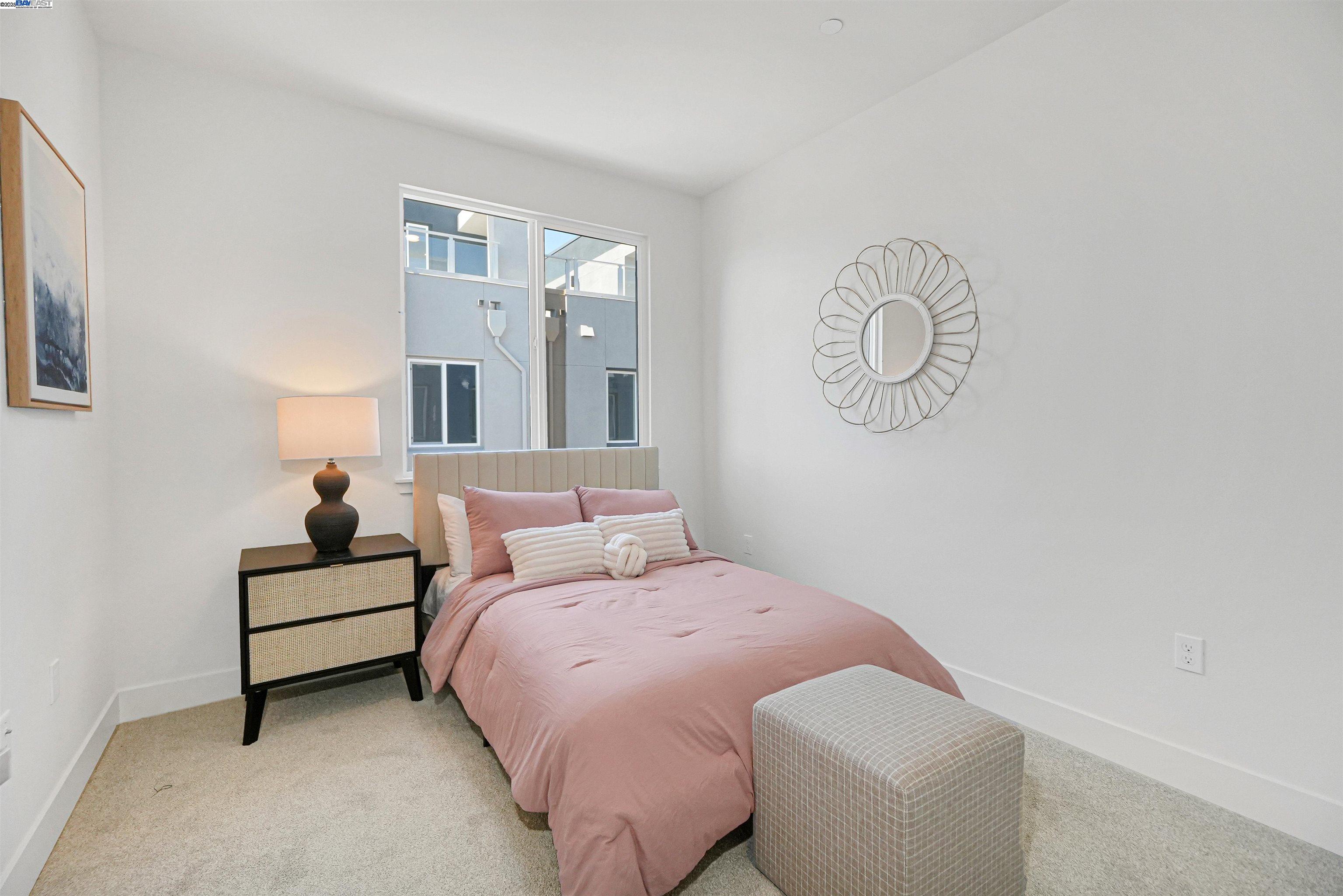 Detail Gallery Image 36 of 60 For 2388 Stanford Street, Alameda,  CA 94501 - 4 Beds | 3/1 Baths