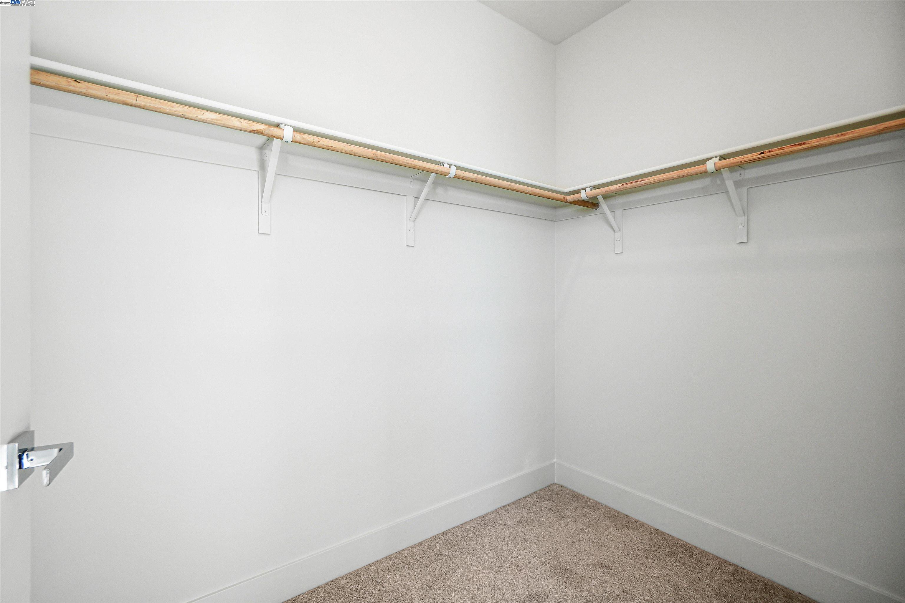 Detail Gallery Image 10 of 60 For 2388 Stanford Street, Alameda,  CA 94501 - 4 Beds | 3/1 Baths