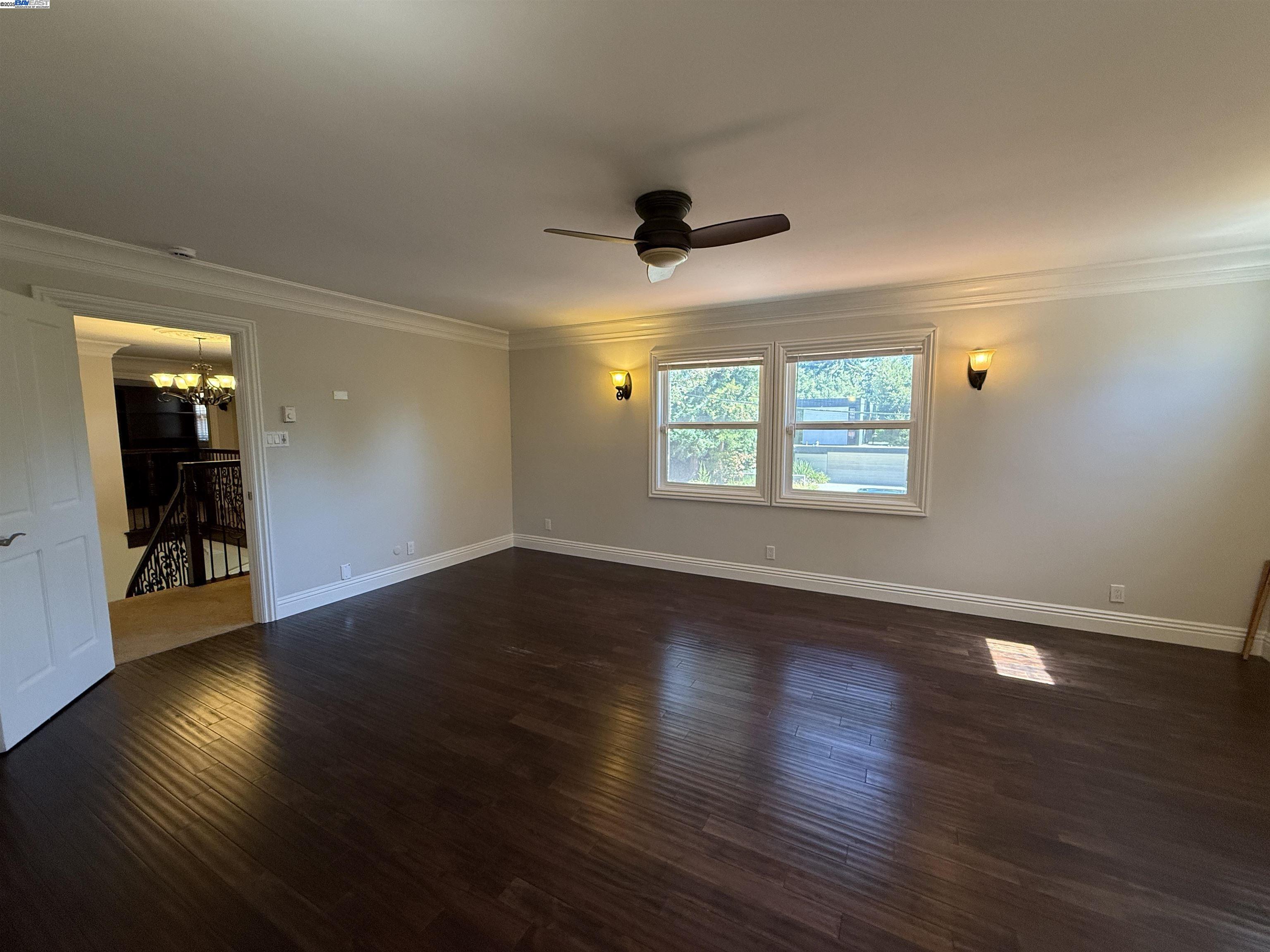 Detail Gallery Image 21 of 42 For 470 Hale St, Palo Alto,  CA 94301 - 4 Beds | 4/1 Baths