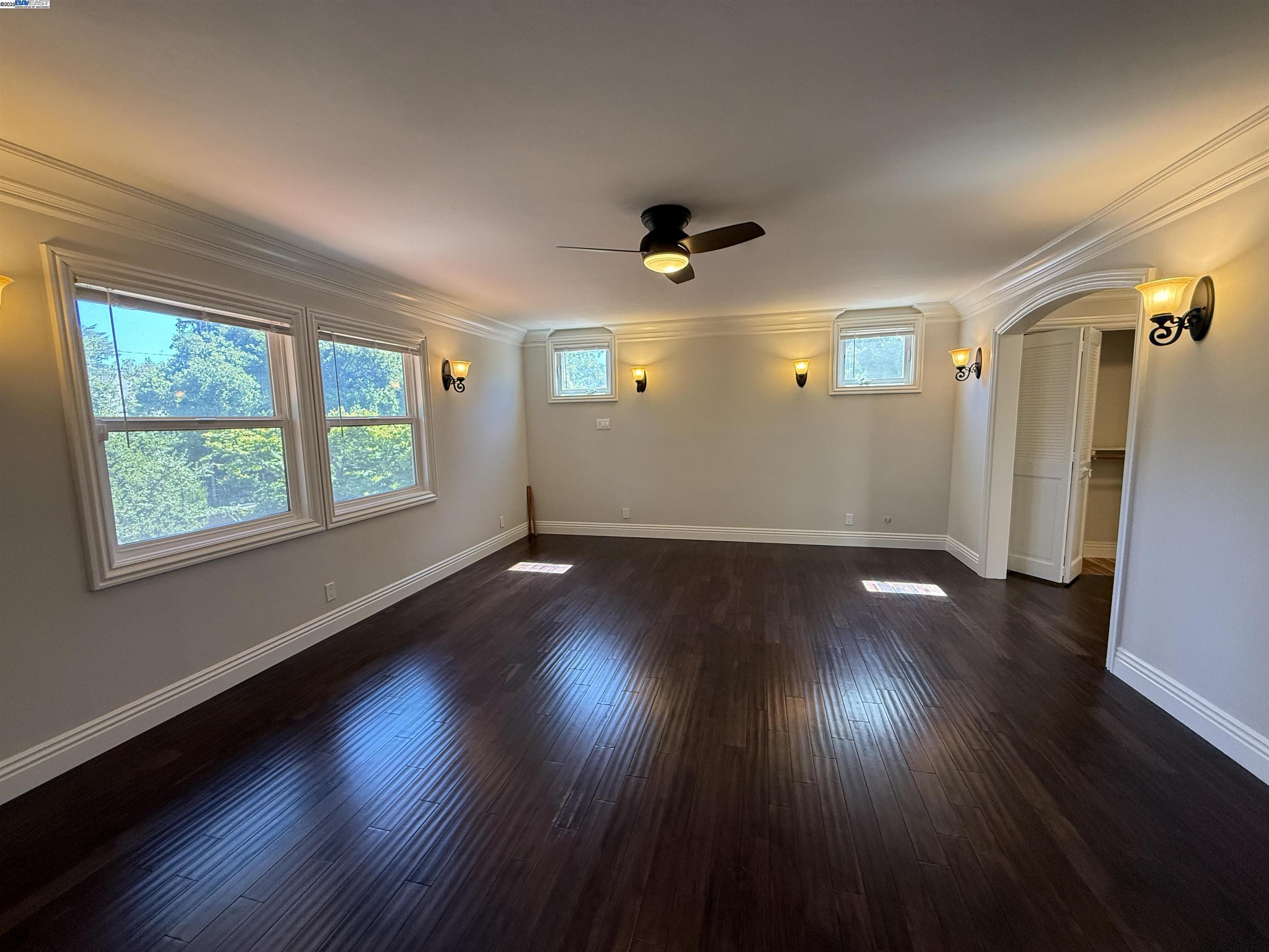 Detail Gallery Image 22 of 42 For 470 Hale St, Palo Alto,  CA 94301 - 4 Beds | 4/1 Baths