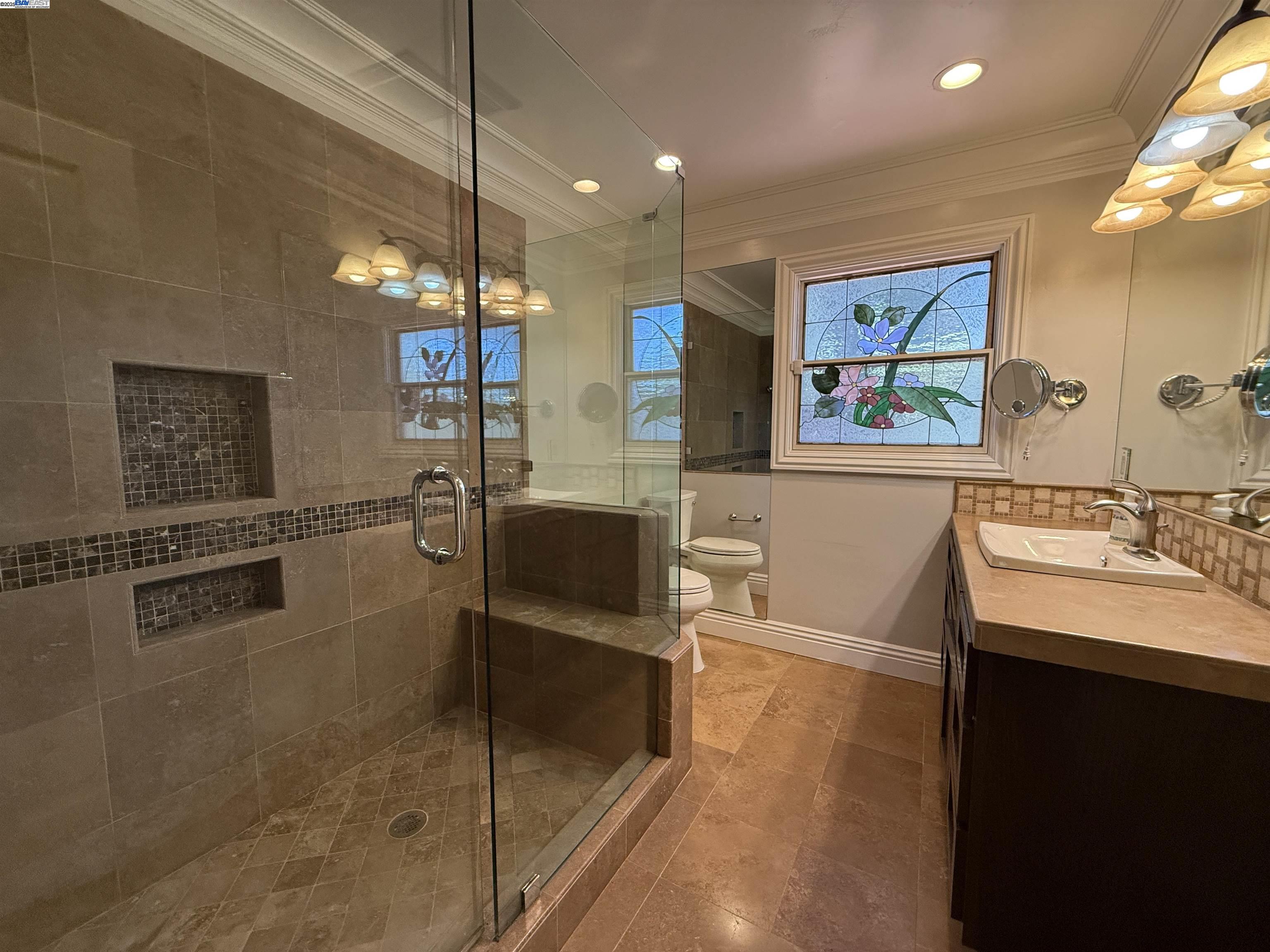 Detail Gallery Image 35 of 42 For 470 Hale St, Palo Alto,  CA 94301 - 4 Beds | 4/1 Baths