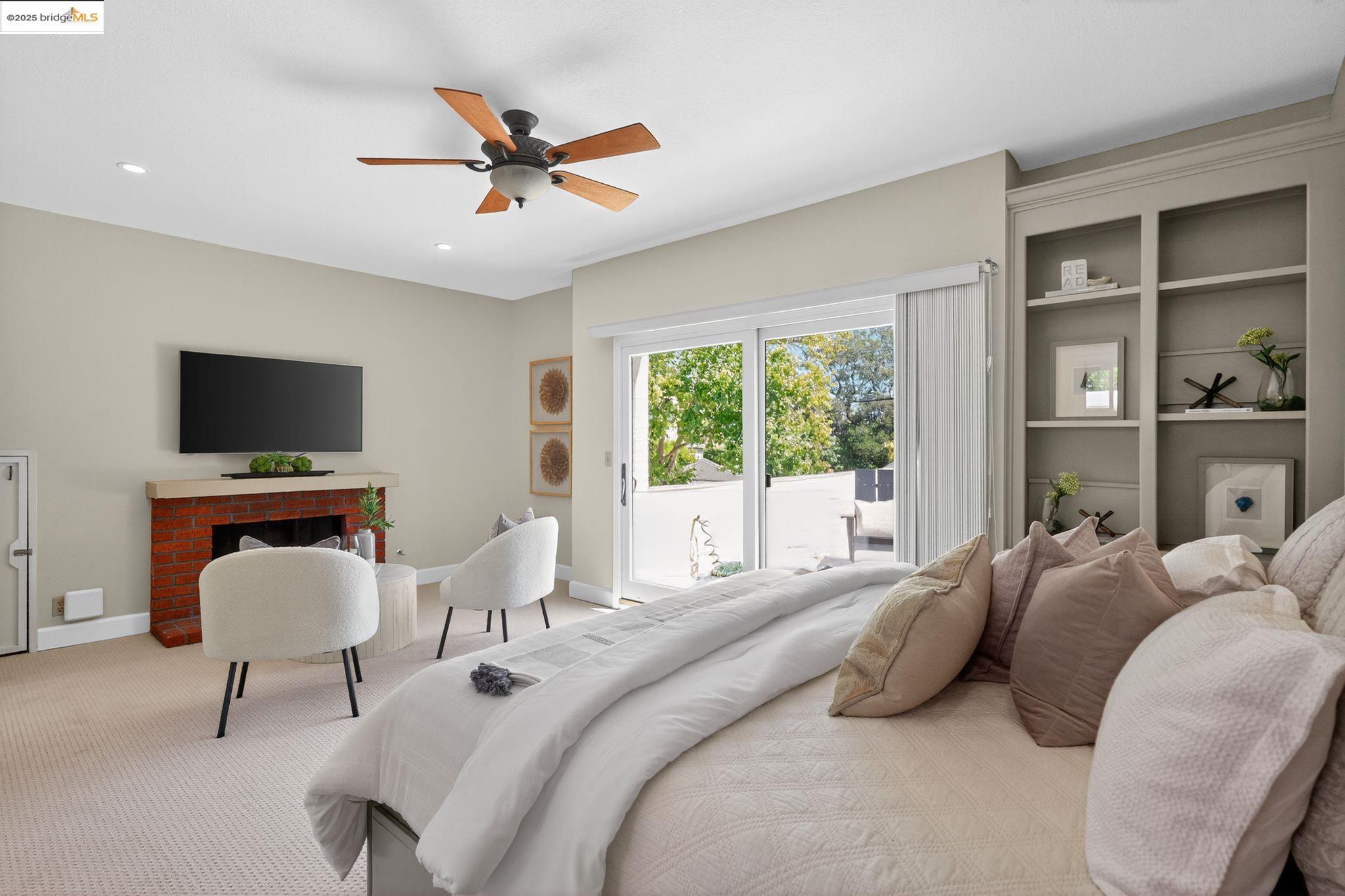 Detail Gallery Image 13 of 23 For 1357 Court St, Alameda,  CA 94501 - 3 Beds | 2 Baths