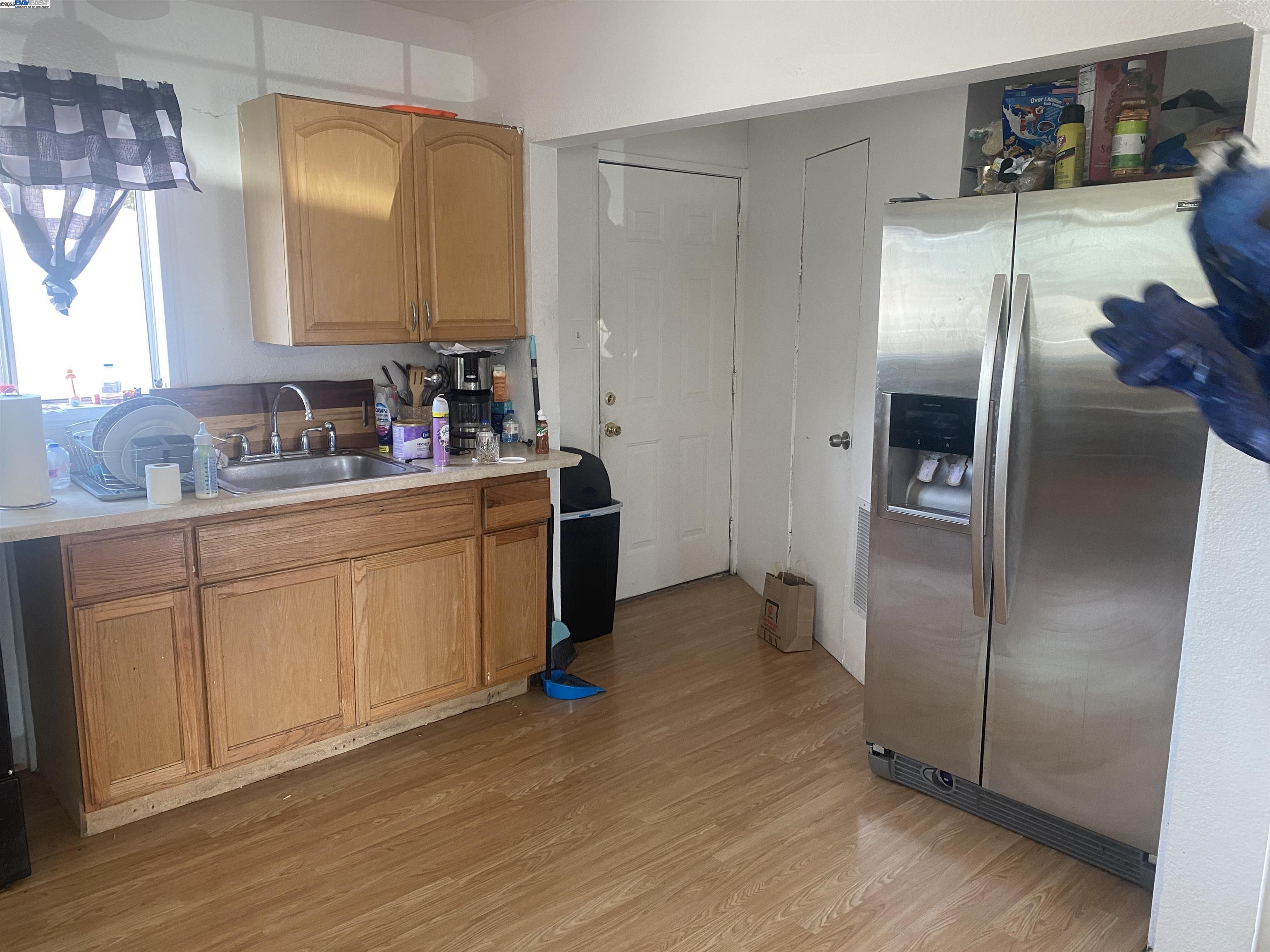 Detail Gallery Image 4 of 12 For 16557 E 14th Street, San Leandro,  CA 94578-2307 - 2 Beds | 1 Baths