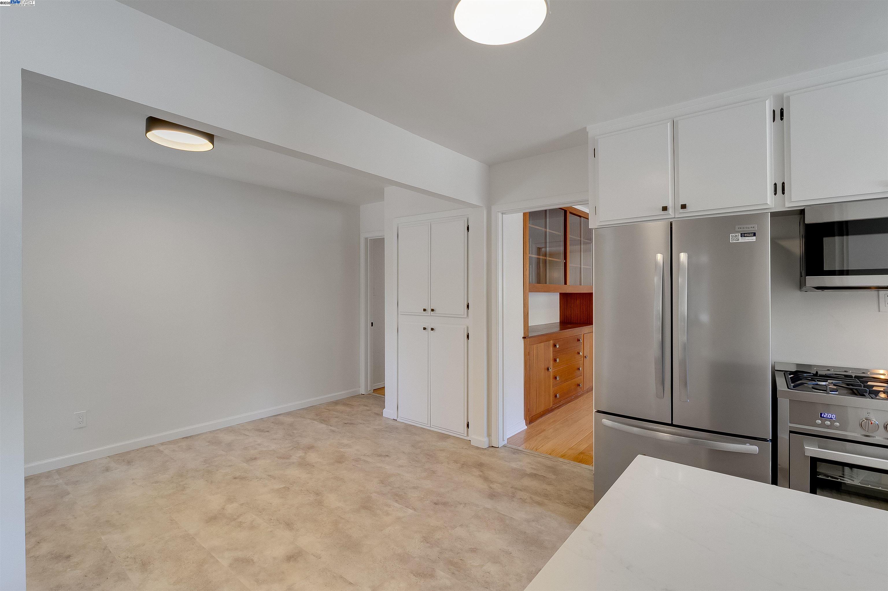 Detail Gallery Image 11 of 40 For 1069 Coombsville Rd, Napa,  CA 94558 - 3 Beds | 2 Baths