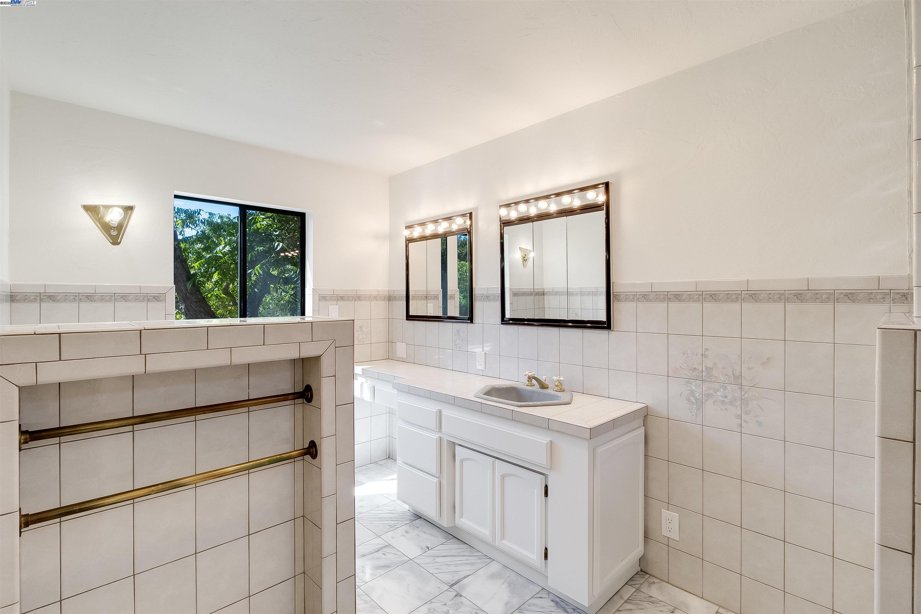 Detail Gallery Image 27 of 40 For 1069 Coombsville Rd, Napa,  CA 94558 - 3 Beds | 2 Baths