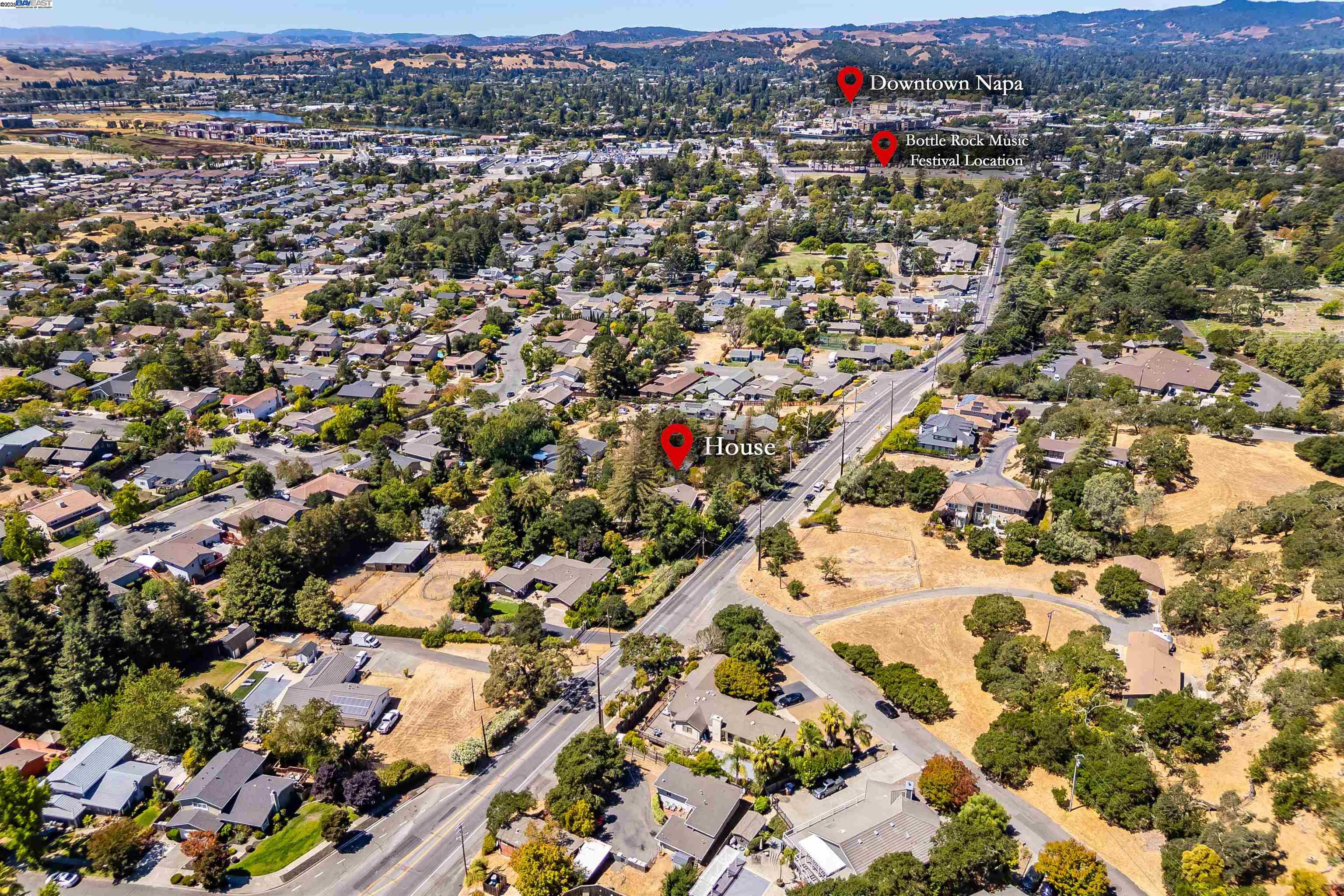 Detail Gallery Image 4 of 40 For 1069 Coombsville Rd, Napa,  CA 94558 - 3 Beds | 2 Baths