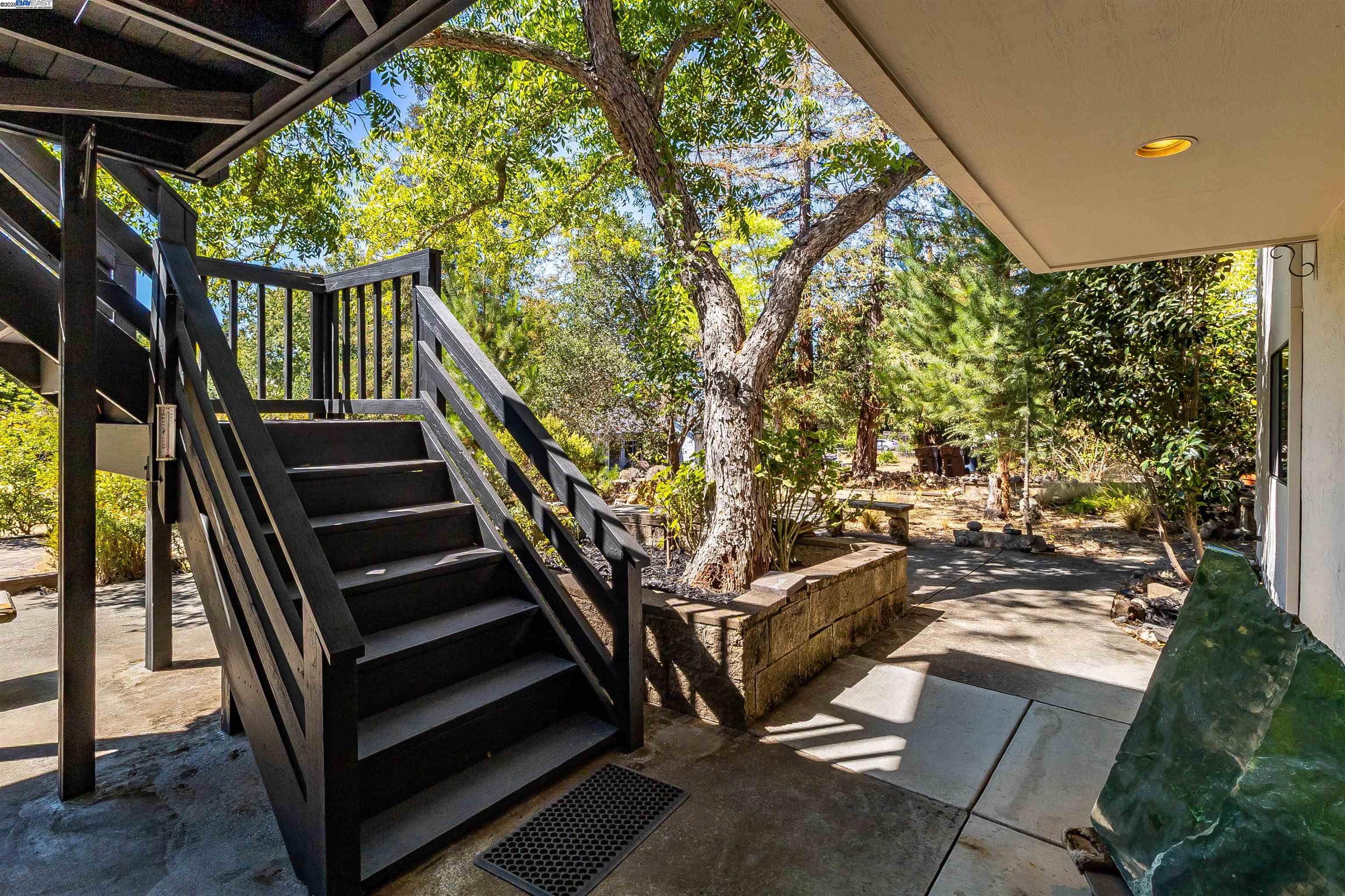 Detail Gallery Image 32 of 40 For 1069 Coombsville Rd, Napa,  CA 94558 - 3 Beds | 2 Baths
