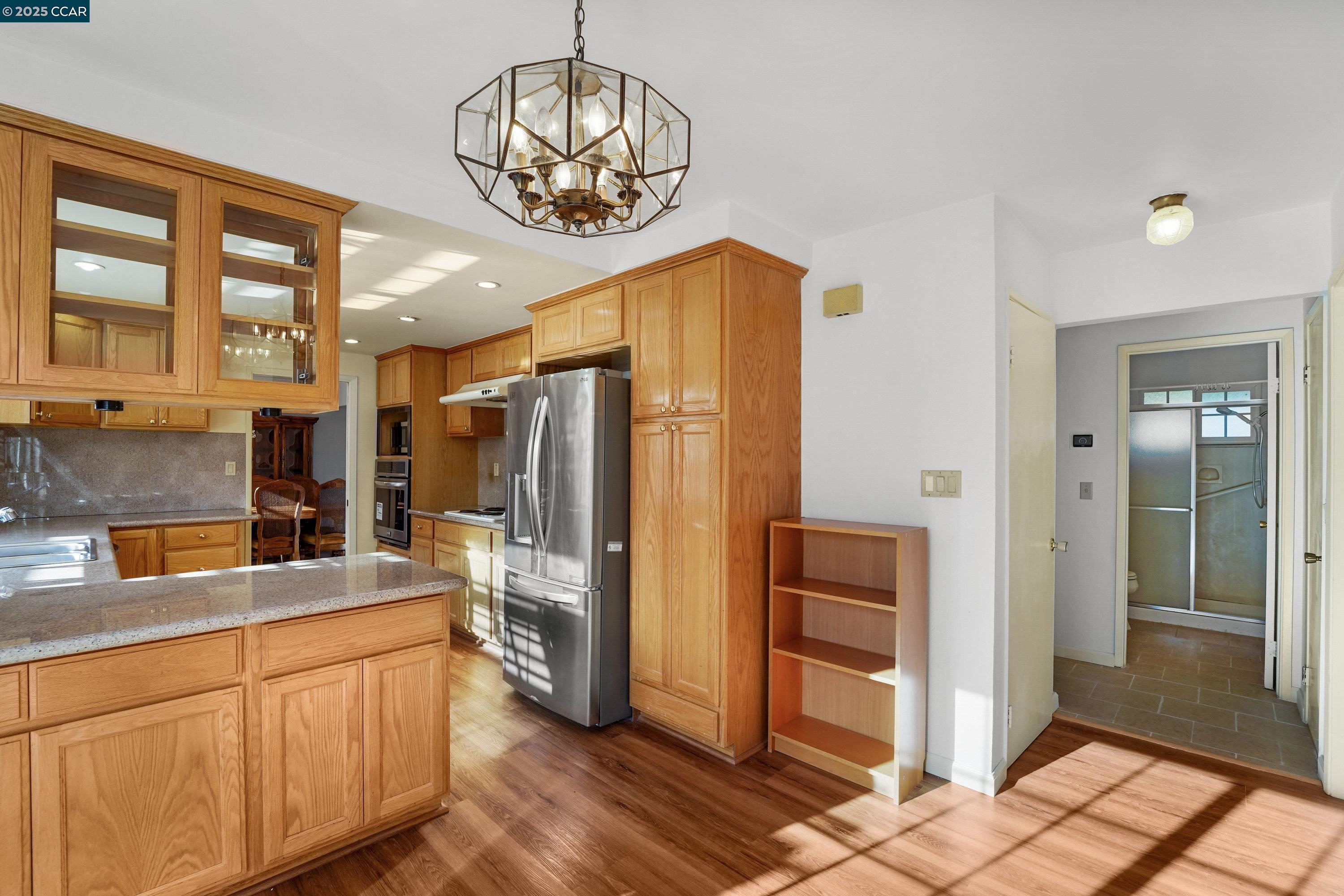 Detail Gallery Image 21 of 32 For 5160 Heavenly Ridge Ln, El Sobrante,  CA 94803 - 4 Beds | 3 Baths