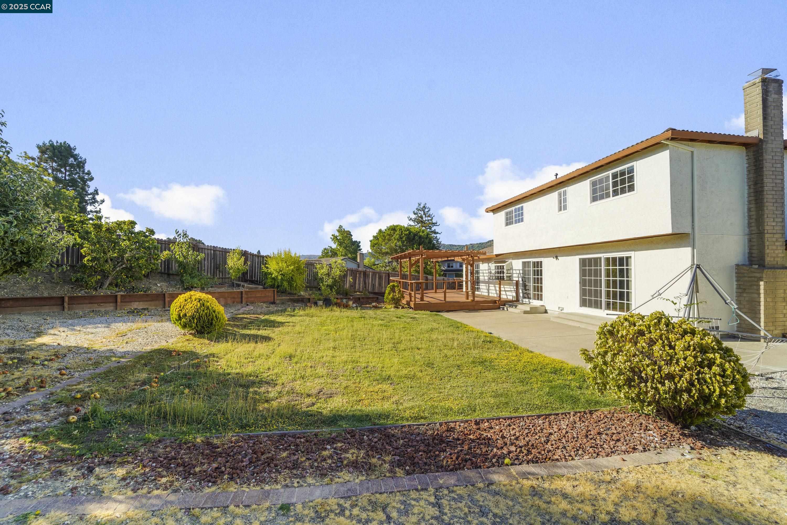 Detail Gallery Image 32 of 32 For 5160 Heavenly Ridge Ln, El Sobrante,  CA 94803 - 4 Beds | 3 Baths