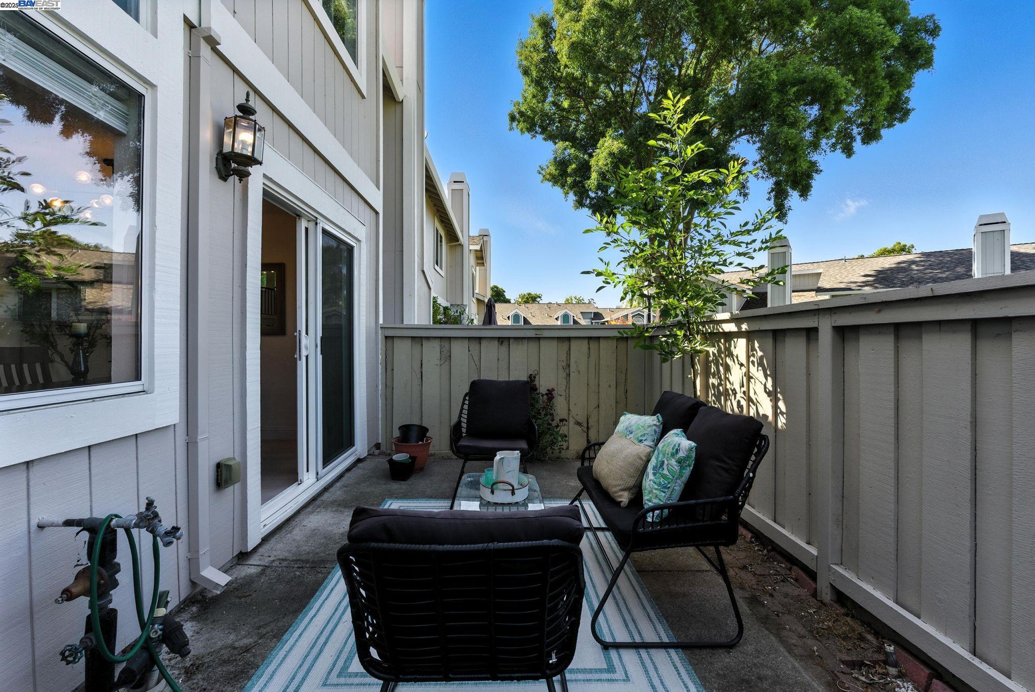 Detail Gallery Image 30 of 44 For 316 N Wildwood, Hercules,  CA 94547 - 3 Beds | 2/1 Baths