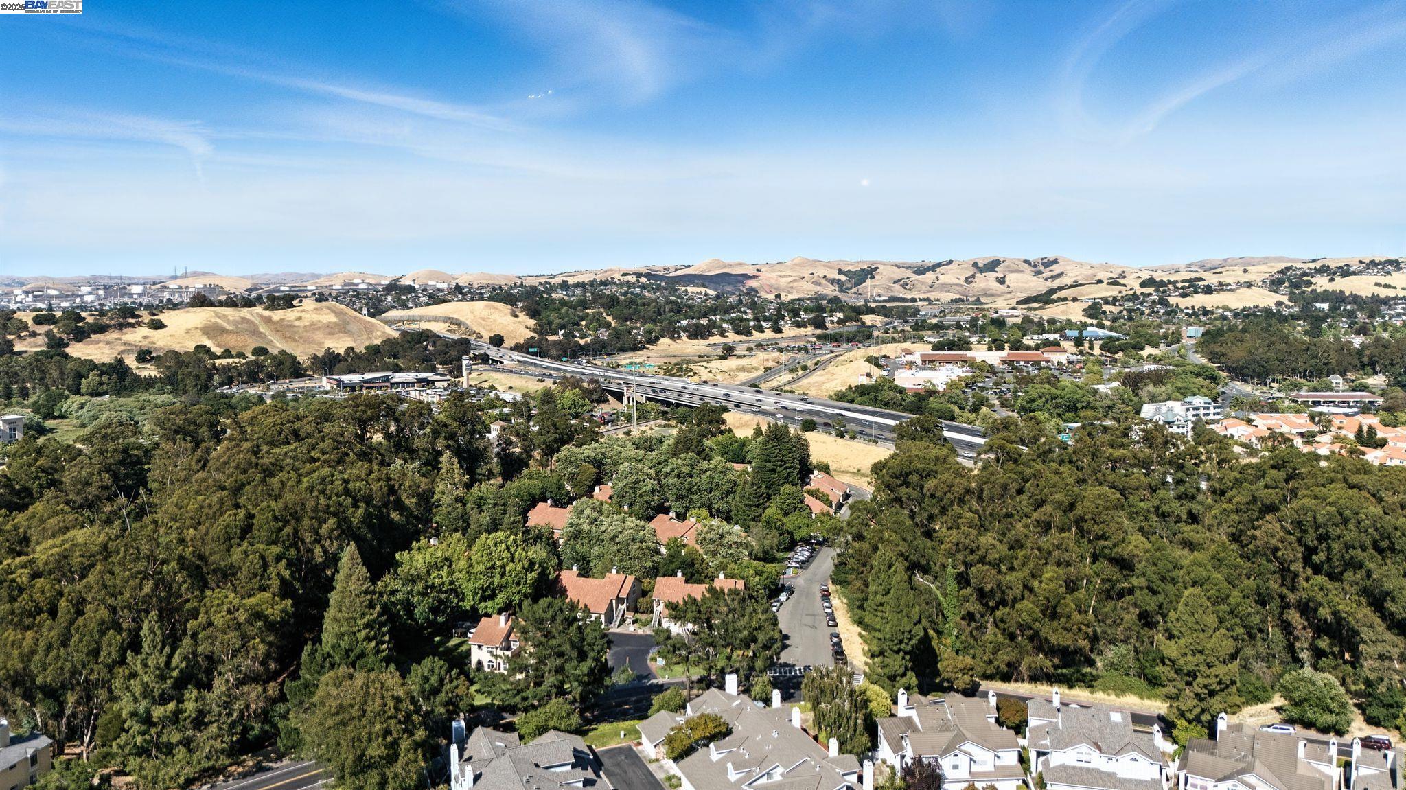 Detail Gallery Image 39 of 44 For 316 N Wildwood, Hercules,  CA 94547 - 3 Beds | 2/1 Baths