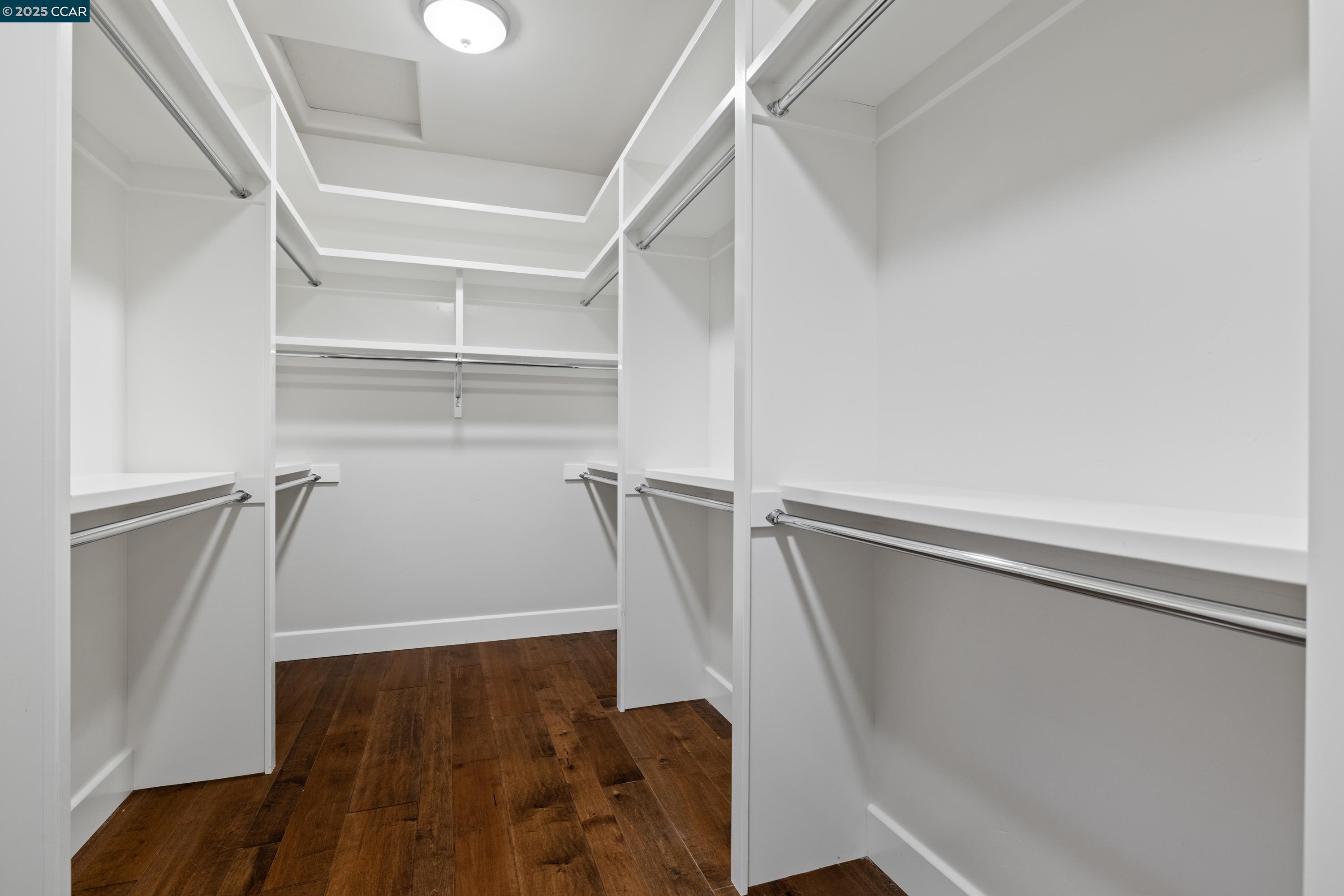 Detail Gallery Image 28 of 53 For 3 Barnes Ct, Moraga,  CA 94556 - 5 Beds | 4/1 Baths