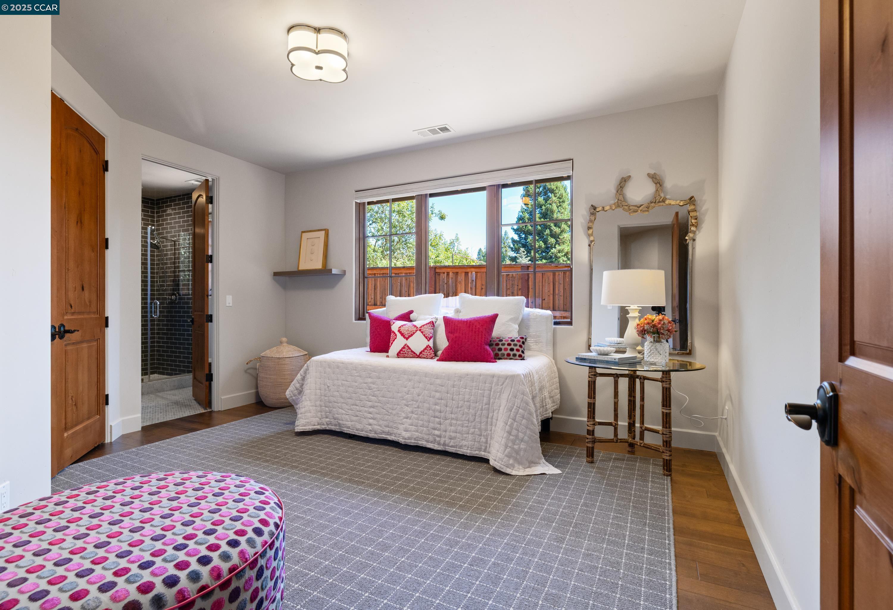 Detail Gallery Image 36 of 53 For 3 Barnes Ct, Moraga,  CA 94556 - 5 Beds | 4/1 Baths