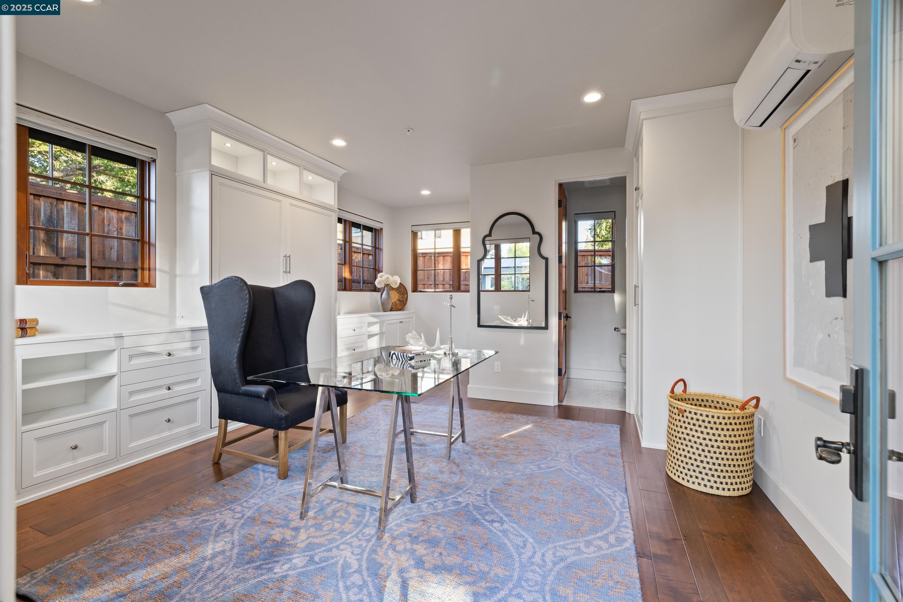 Detail Gallery Image 41 of 53 For 3 Barnes Ct, Moraga,  CA 94556 - 5 Beds | 4/1 Baths