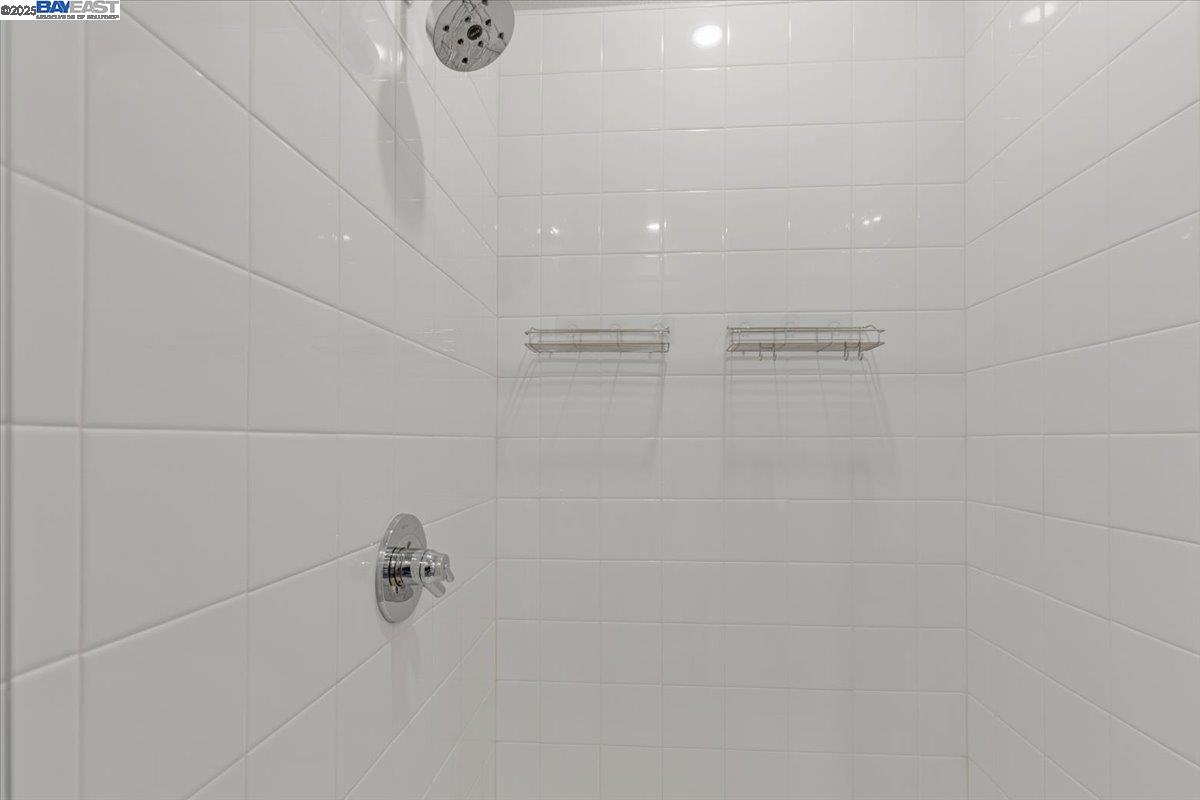 Photo #21: 41109006 Listing: Photo #21